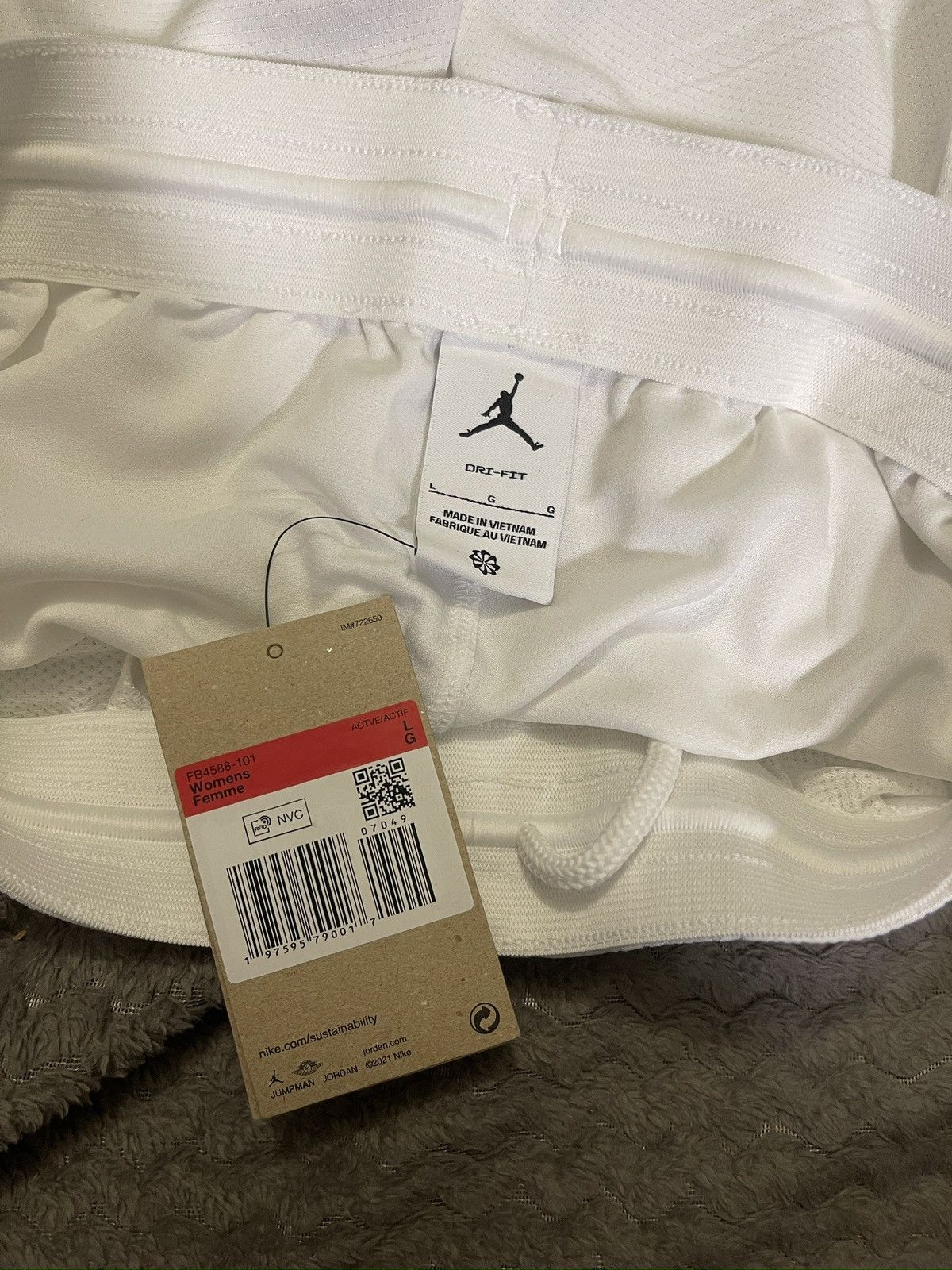 Jordan Brand × Nike Nike Jordan Shorts Size 32" / US 10 / IT 46 - 4 Thumbnail