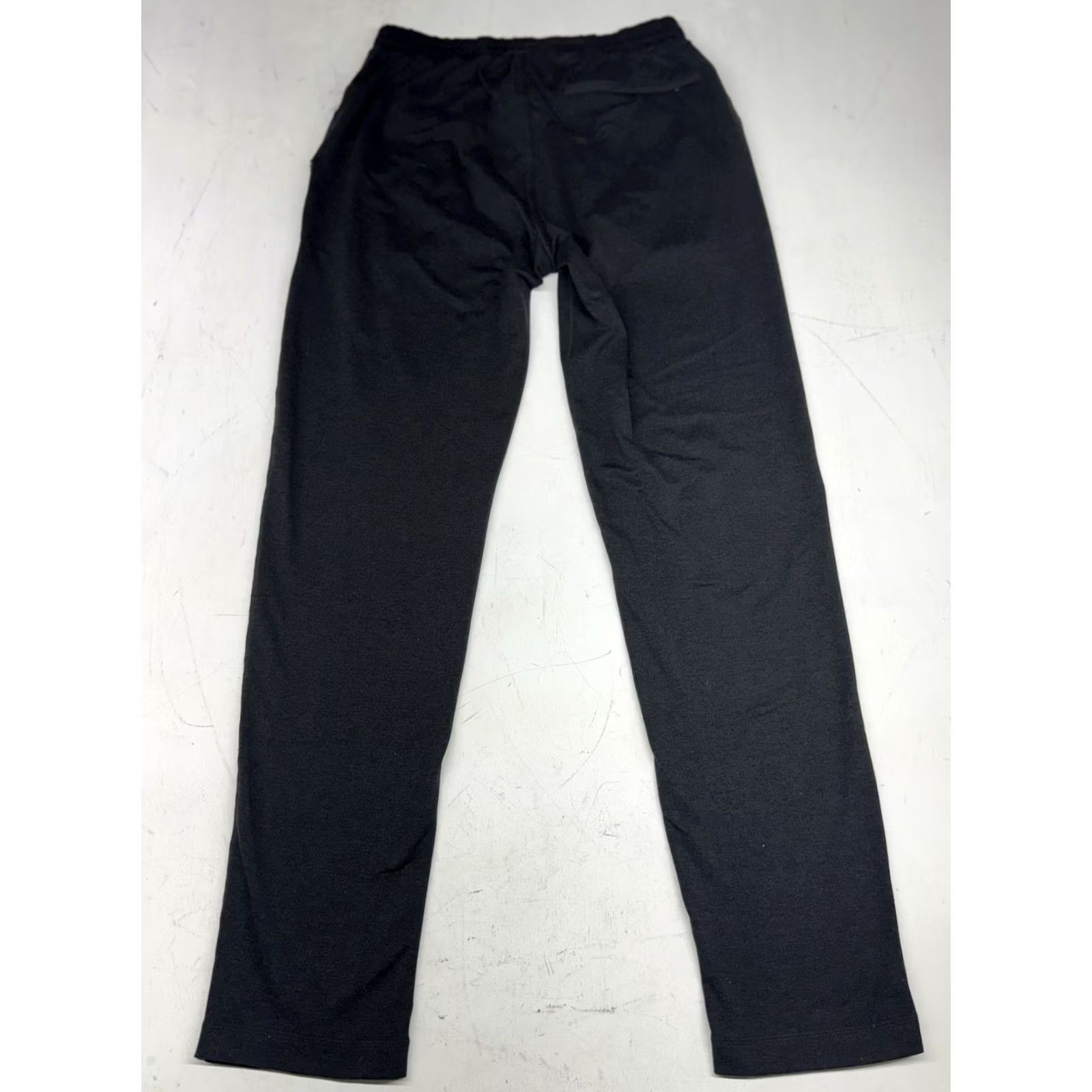 Vuori Vuori Ponto Performance Jogger Men's M Black Heathered Tapered Sweatpants Athletic Zip Pocket Moisture Wicking Inseam 29" V418 Size US 31 - 7 Thumbnail