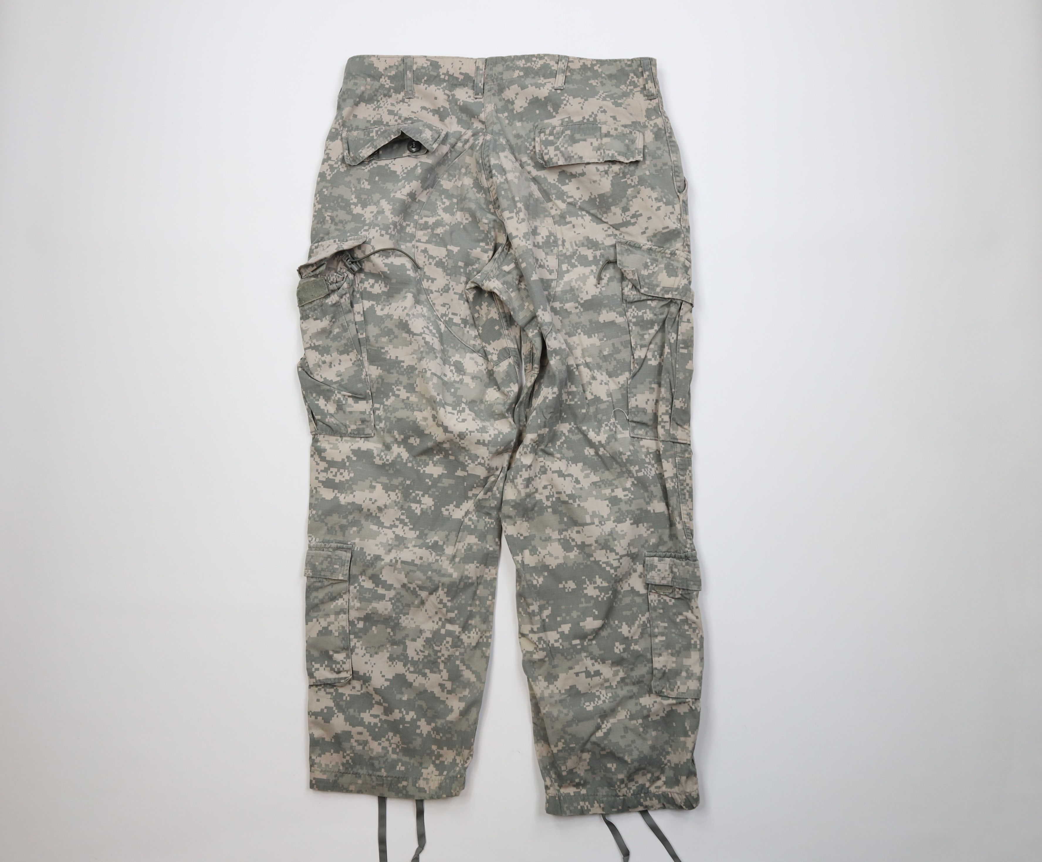 Vintage Vintage Y2K 2005 USGI Camouflage Army Combat Cargo Pants Size US 34 / EU 50 - 12 Thumbnail
