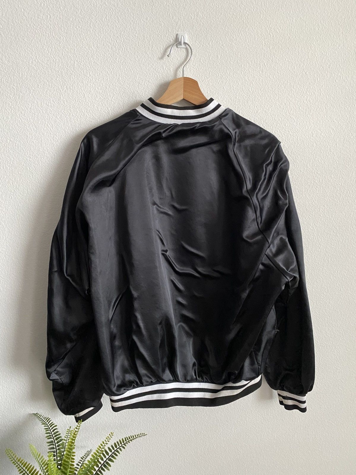 Vintage Vintage 80s Satin Varsity Jacket Size US XL / EU 56 / 4 - 6 Thumbnail