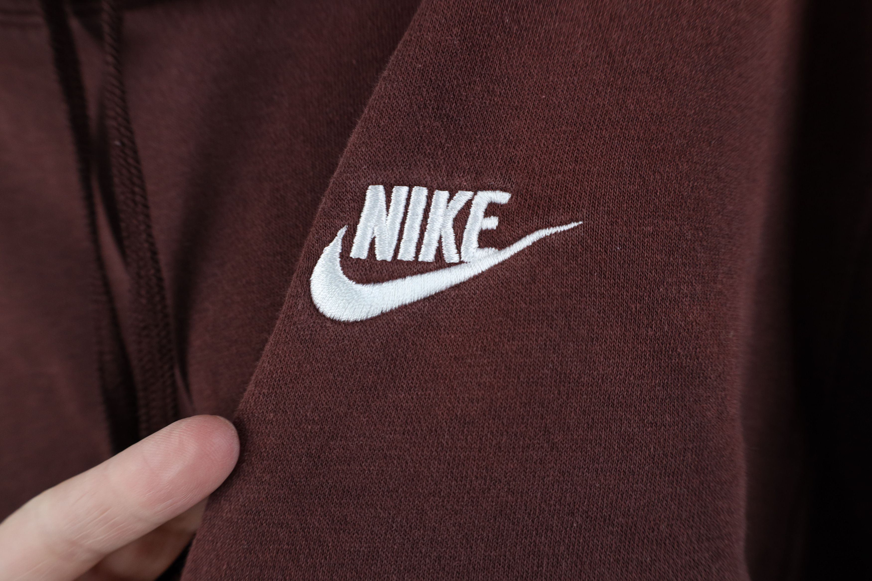 Nike Vintage Y2K Nike Swoosh Sun Faded Hoodie Chocolate Brown Size US L / EU 52-54 / 3 - 4 Thumbnail