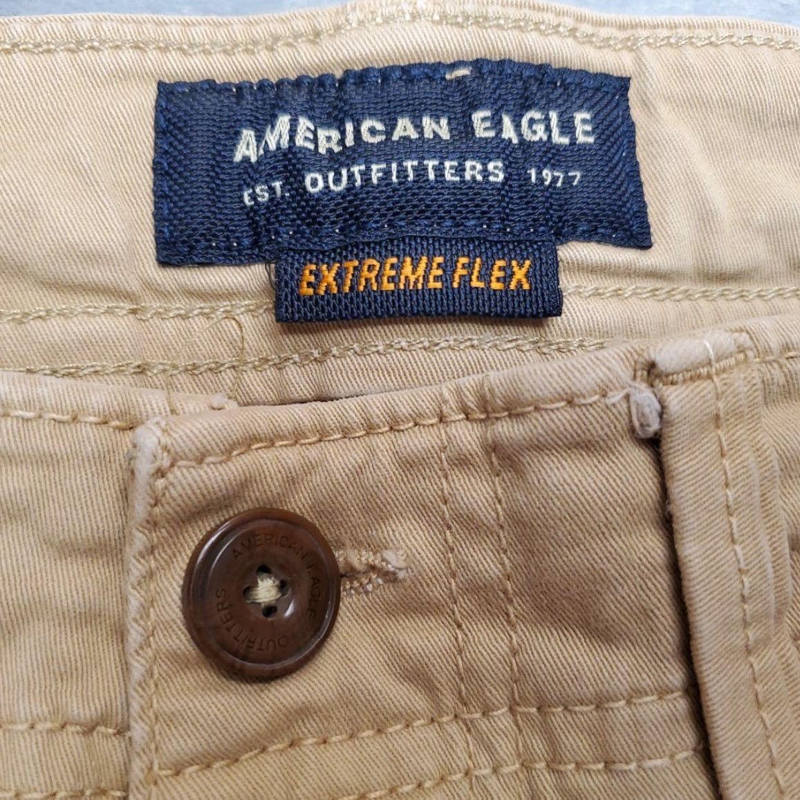 American Eagle Outfitters American Eagle Outfitters Shorts Mens 28 Brown Chino Extreme Flex Stretch Twill Size US 28 / EU 44 - 3 Thumbnail