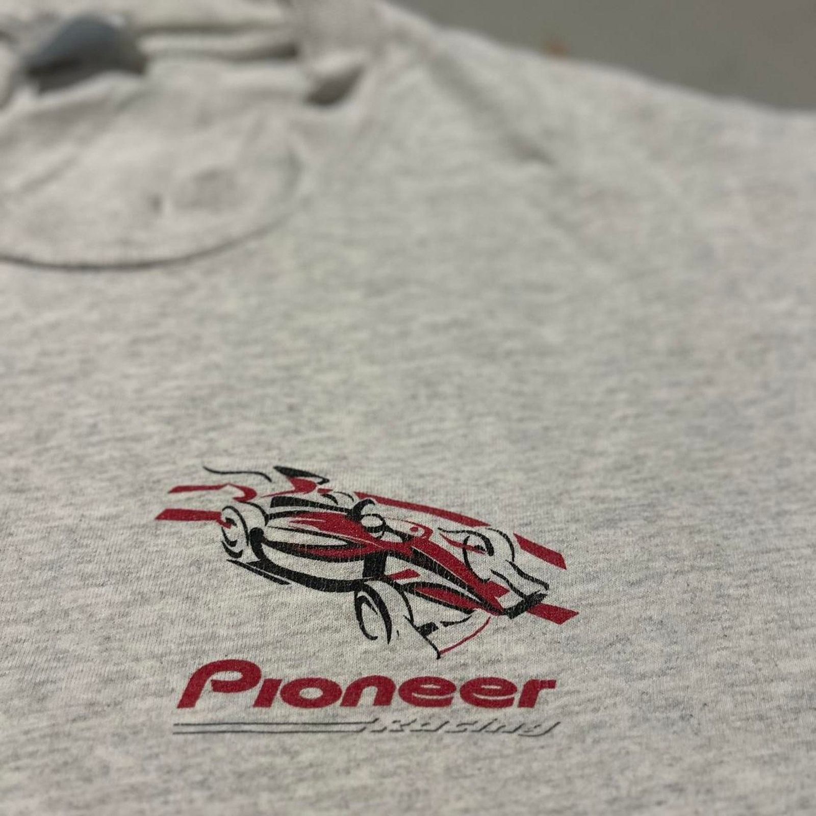 Other **Vintage Grey and Red Pioneer "It's Loud in Here" Racing Size US L / EU 52-54 / 3 - 2 Thumbnail