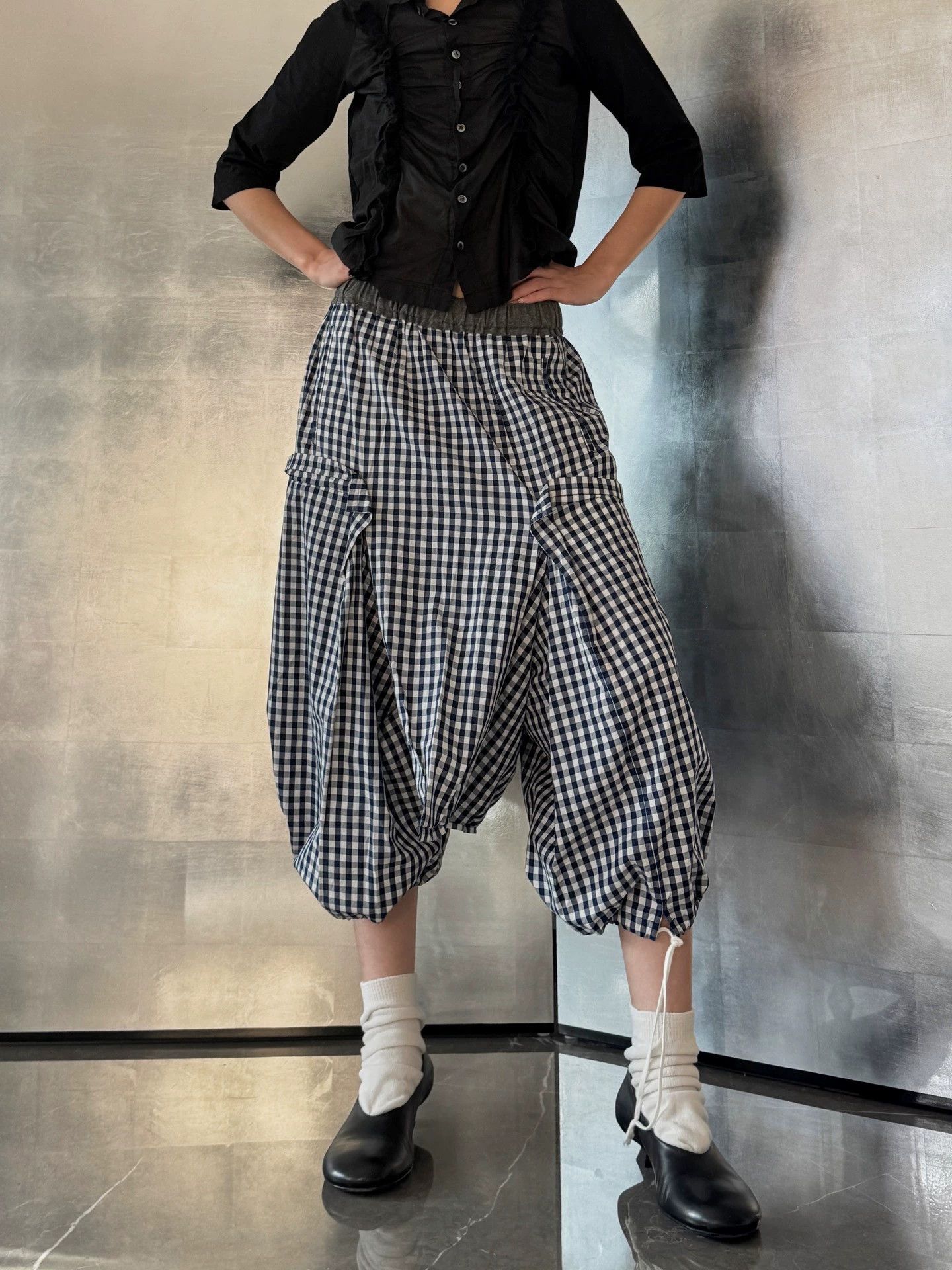 Comme des Garcons Women's CDG AD2007 Navy Checkered Elastic Waist Harem Pants Size 25" / US 0 / IT 36 - 3 Thumbnail