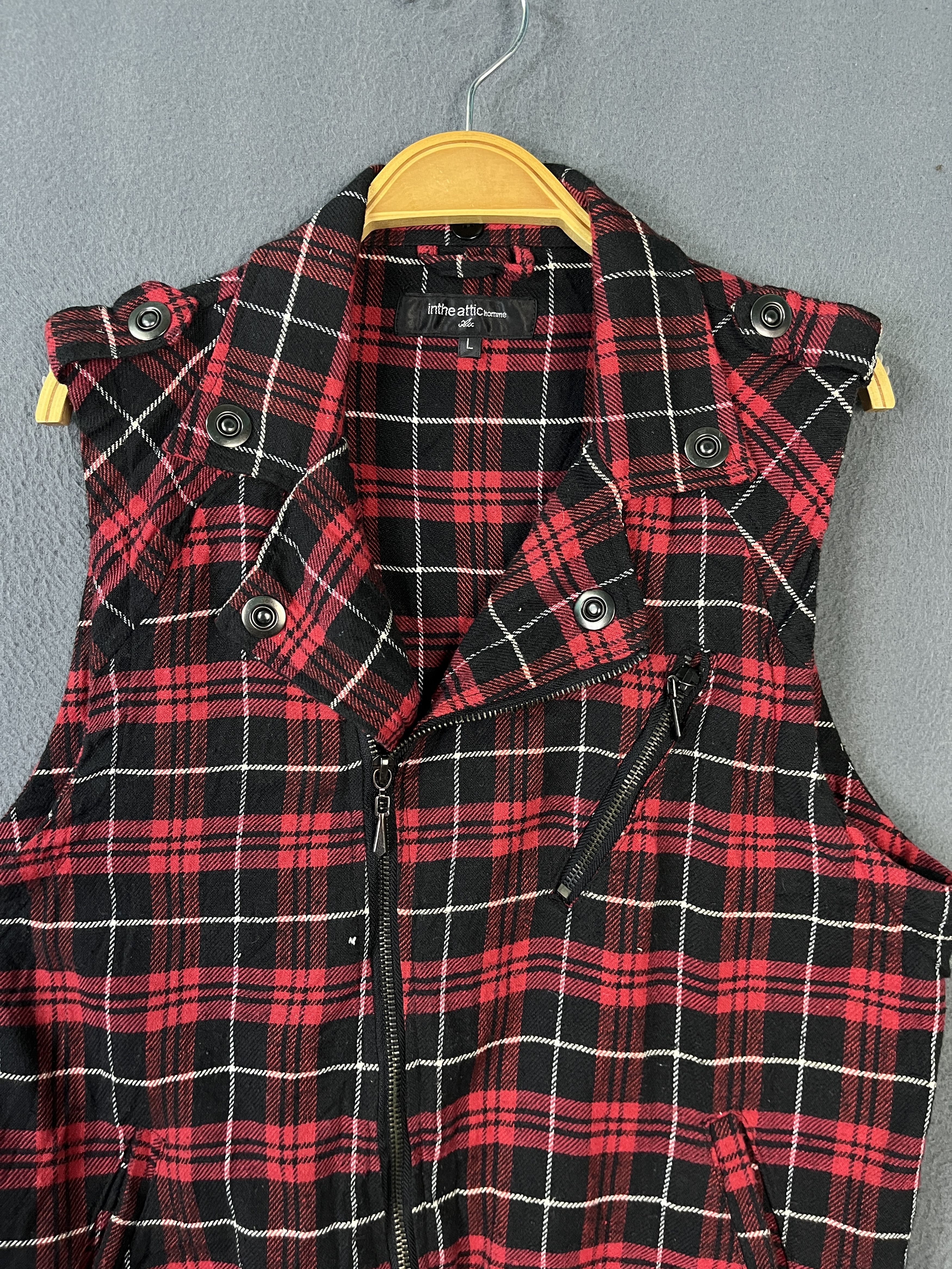 In The Attic In The Attic Homme Tartan Seditionaries Sleeveless Jacket Size US S / EU 44-46 / 1 - 3 Thumbnail