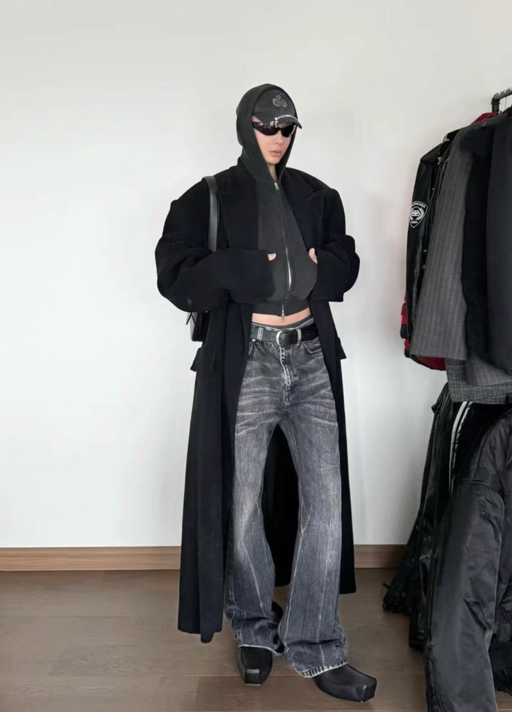 Balenciaga Balenciaga 24SS Maxi coat Size US L / EU 52-54 / 3 - 3 Thumbnail