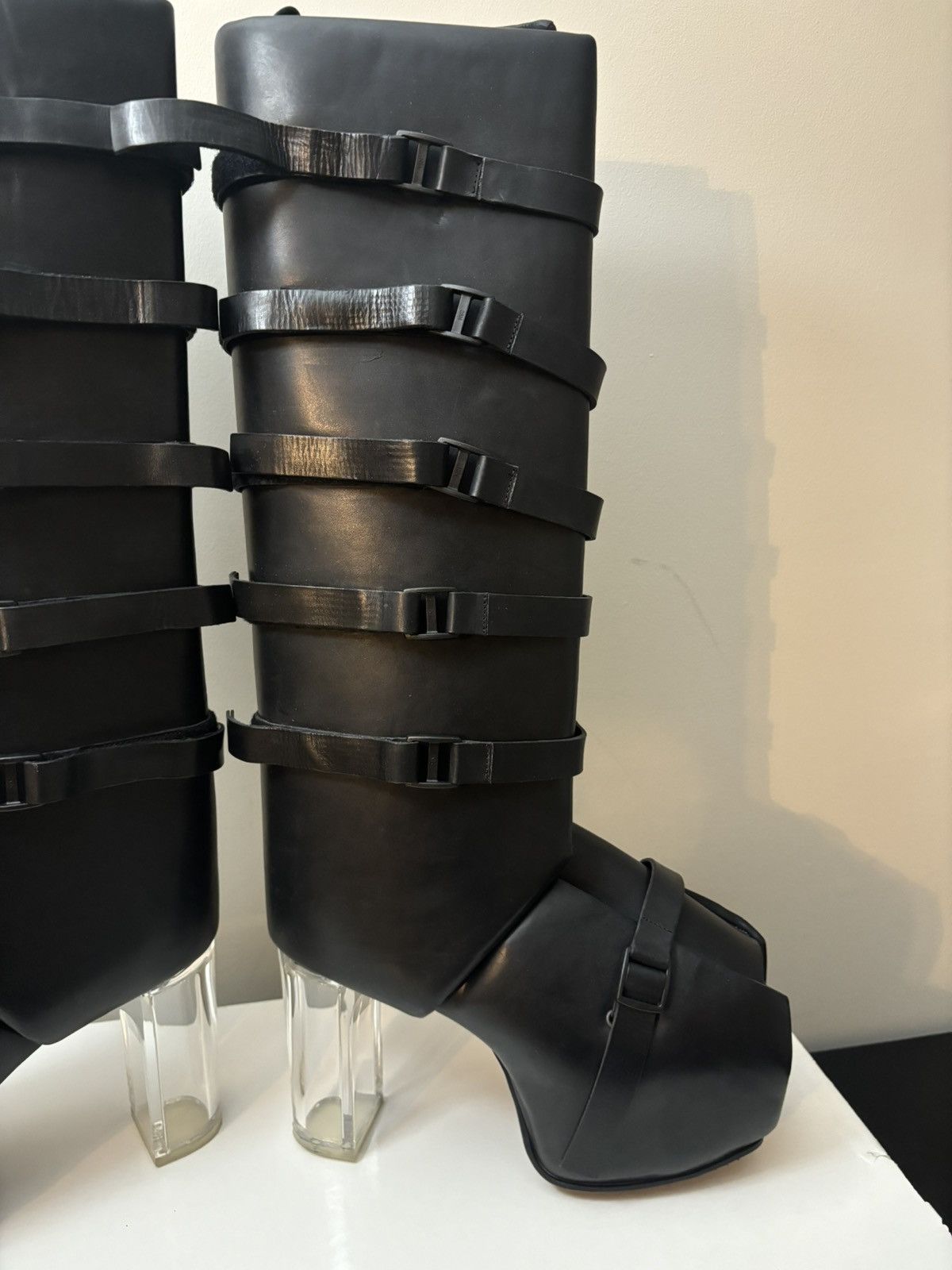 Rick Owens Rick Owens Microstrap Splint Kiss Heeled Leather Boots Black Size US 8 / EU 41 - 6 Thumbnail