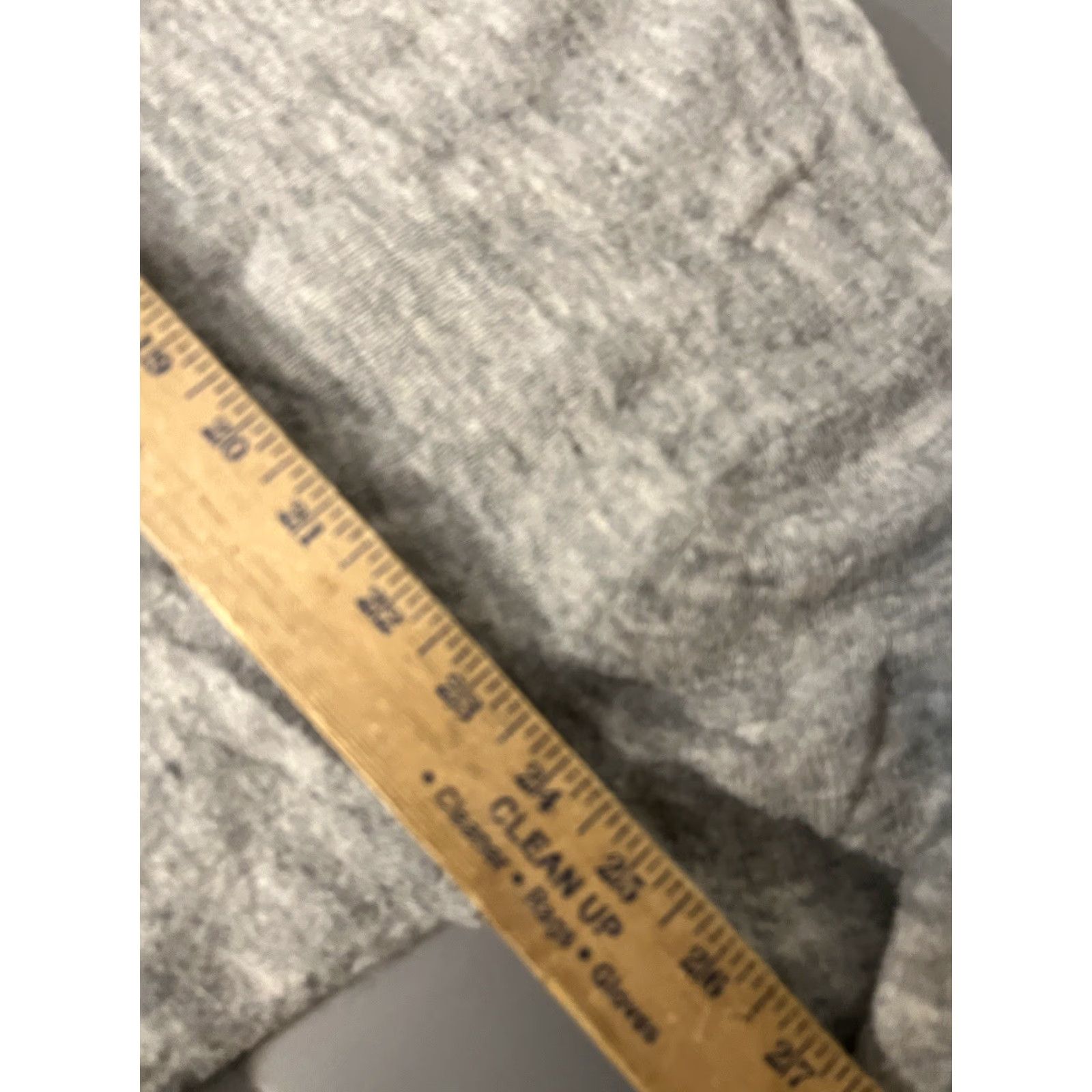 H&M H&M Womens Pullover Sweater Gray Long Sleeve Crew Neck M Acrylic Blend Crew Neck Sweater Womens M Gray Knit Heathered Pullover Sweater 90s? Size M / US 6-8 / IT 42-44 - 4 Thumbnail