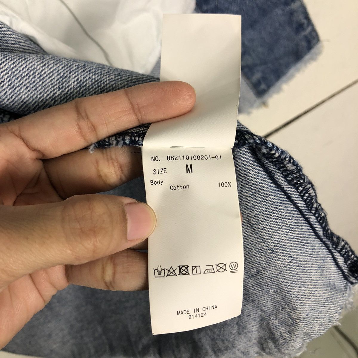 Japanese Brand 🔥Distressed Denim Jacket Jouetie Tokyo Inspire Issey Miyake Size US M / EU 48-50 / 2 - 15 Thumbnail