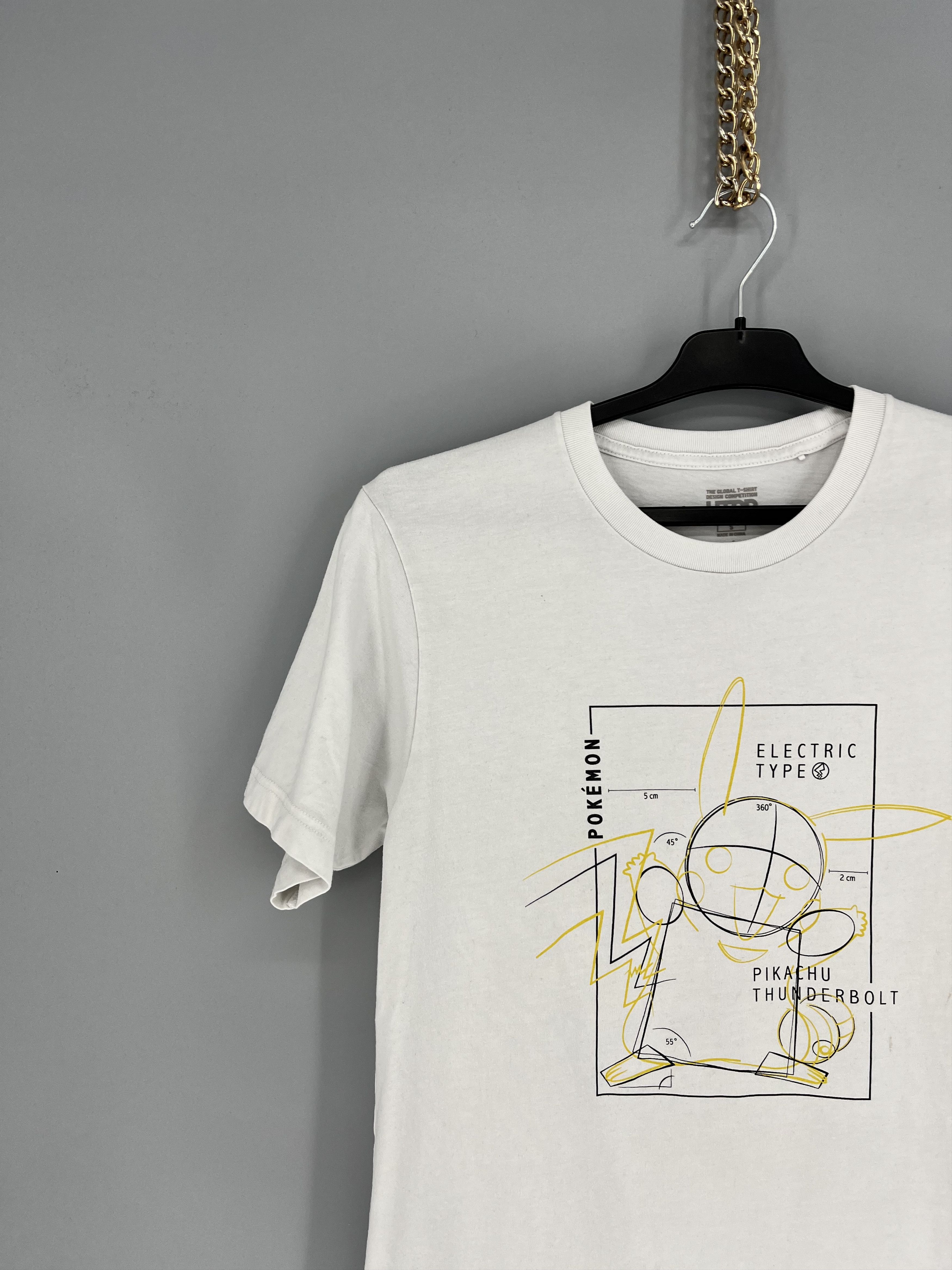 Uniqlo NWT RARE Uniqlo POKEMON UTGP PIKACHU THUNDERBOLT White Tee Size US XS / EU 42 / 0 - 4 Thumbnail