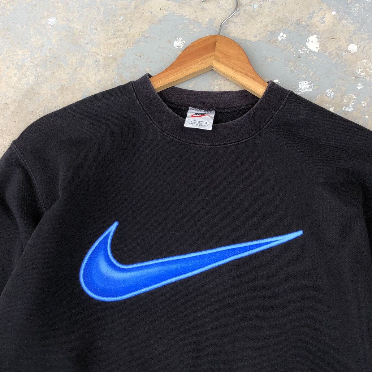 Vintage Vintage 90s Nike Big Swoosh Sweatshirt Crewneck Size US L / EU 52-54 / 3 - 2 Thumbnail