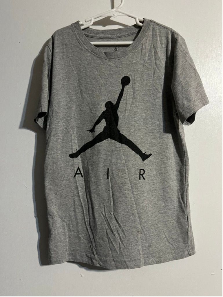 Jordan Brand Men's Jordan Grey Black Jumpman Short Sleeve Tee Size M Size US M / EU 48-50 / 2 - 1 Thumbnail