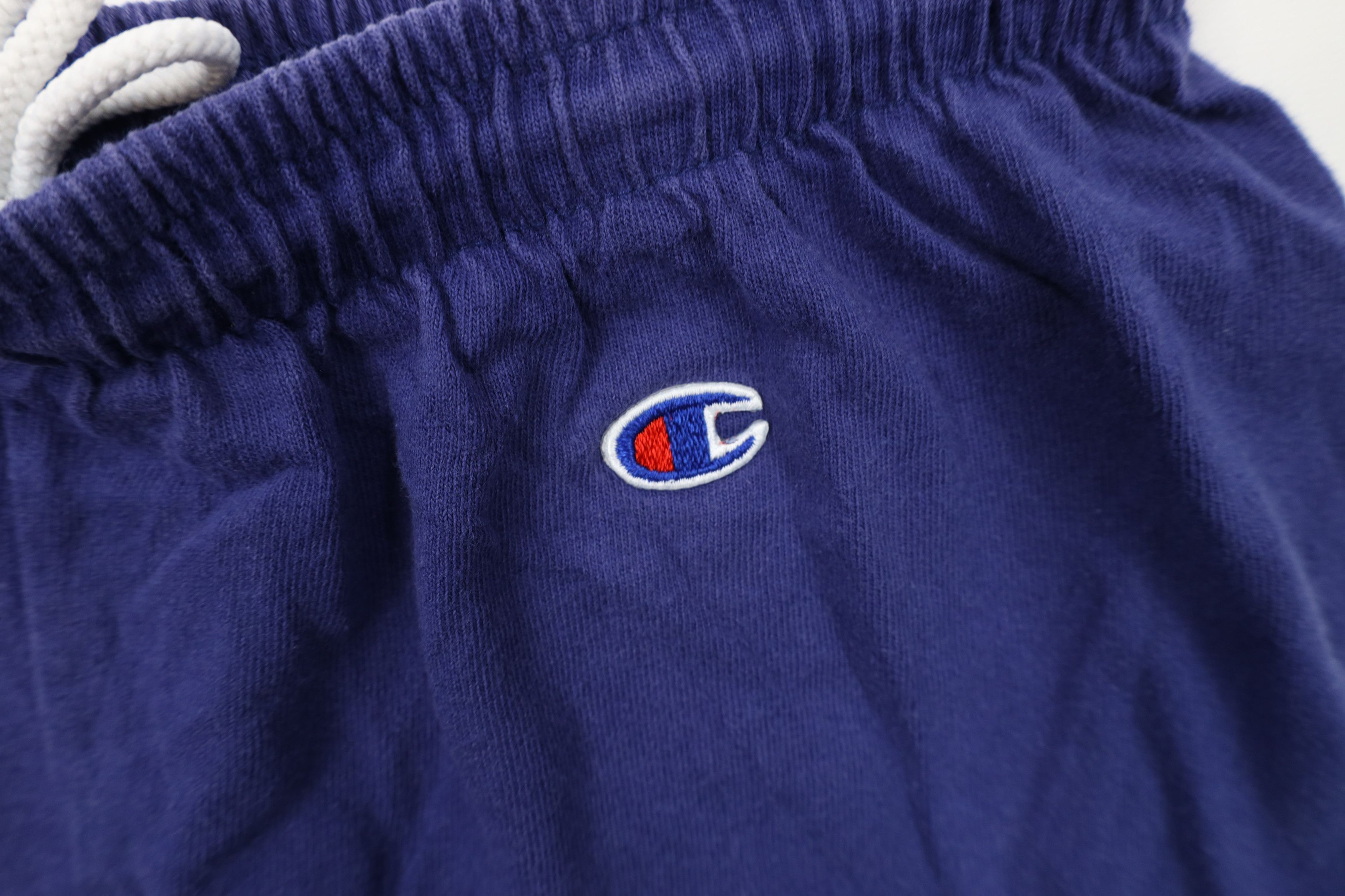 Champion Vintage 90s Champion Above Knee Knit Shorts Blue Cotton Size US 34 / EU 50 - 6 Thumbnail