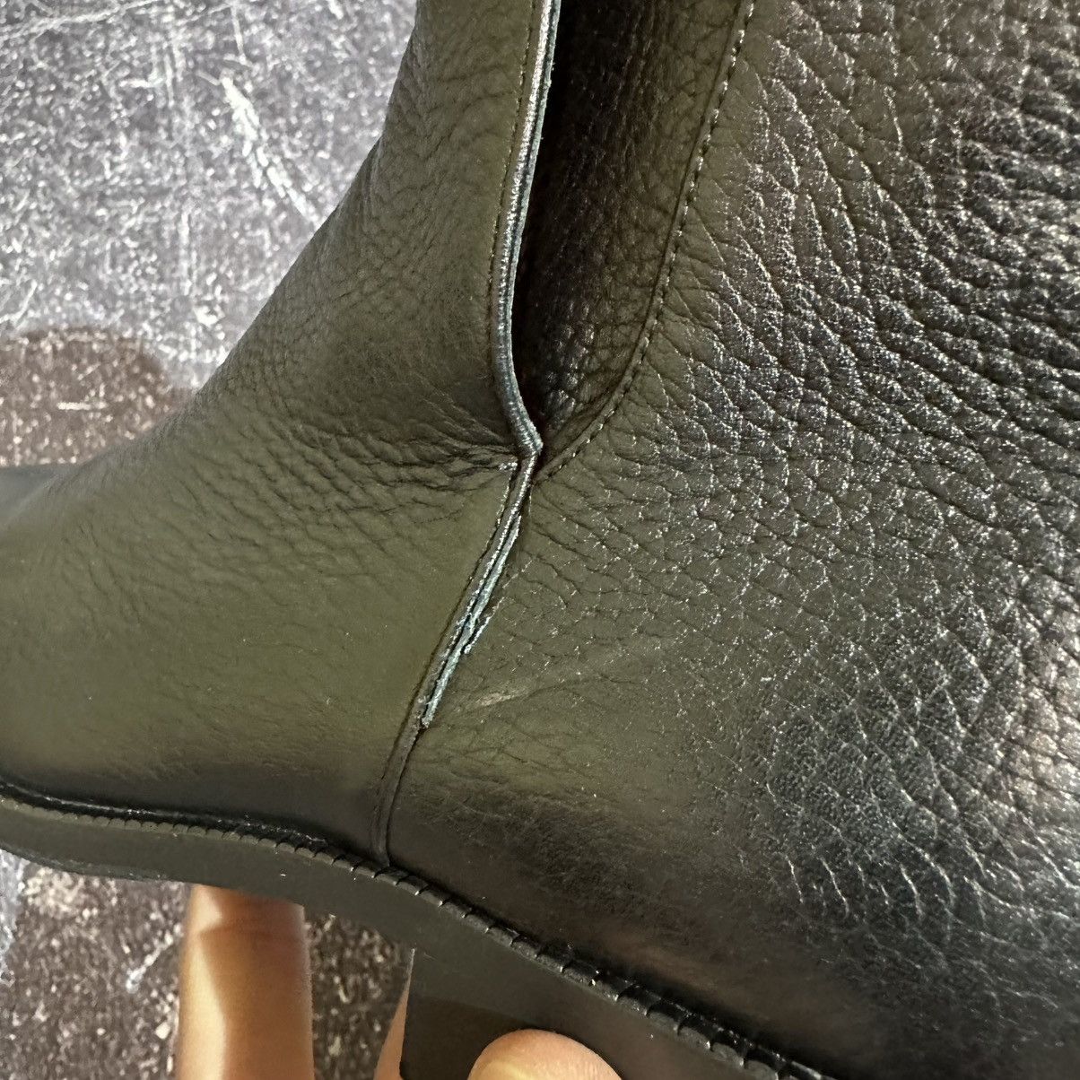 Valentino Valentino Garavani Women’s Leather Boots size 36.5 Size US 6.5 / IT 36.5 - 15 Thumbnail