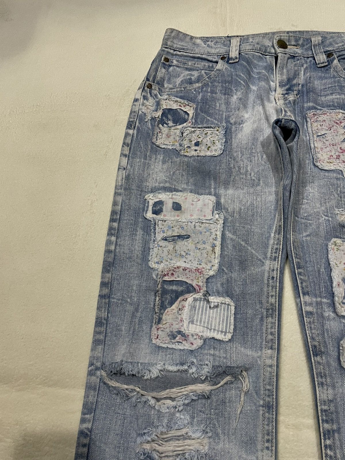 Japanese Brand Vintage Sky Bomber faded distress riped denim jeans Size US 30 / EU 46 - 5 Thumbnail