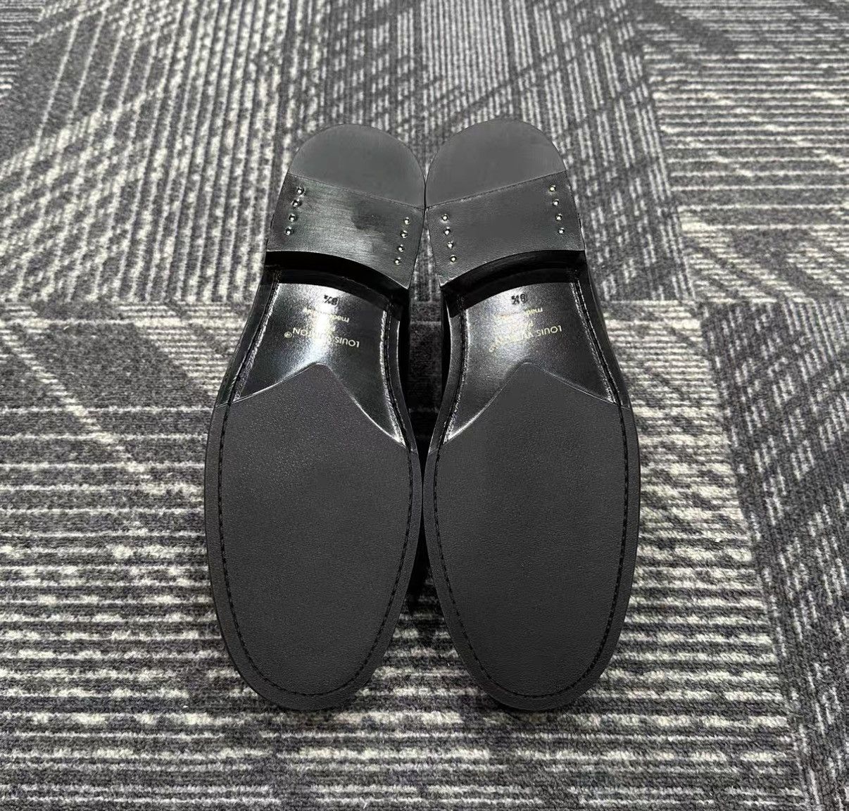 Louis Vuitton Louis Vuitton Monceau Loafer Leather Shoes J42 Size US 9 / EU 42 - 6 Thumbnail