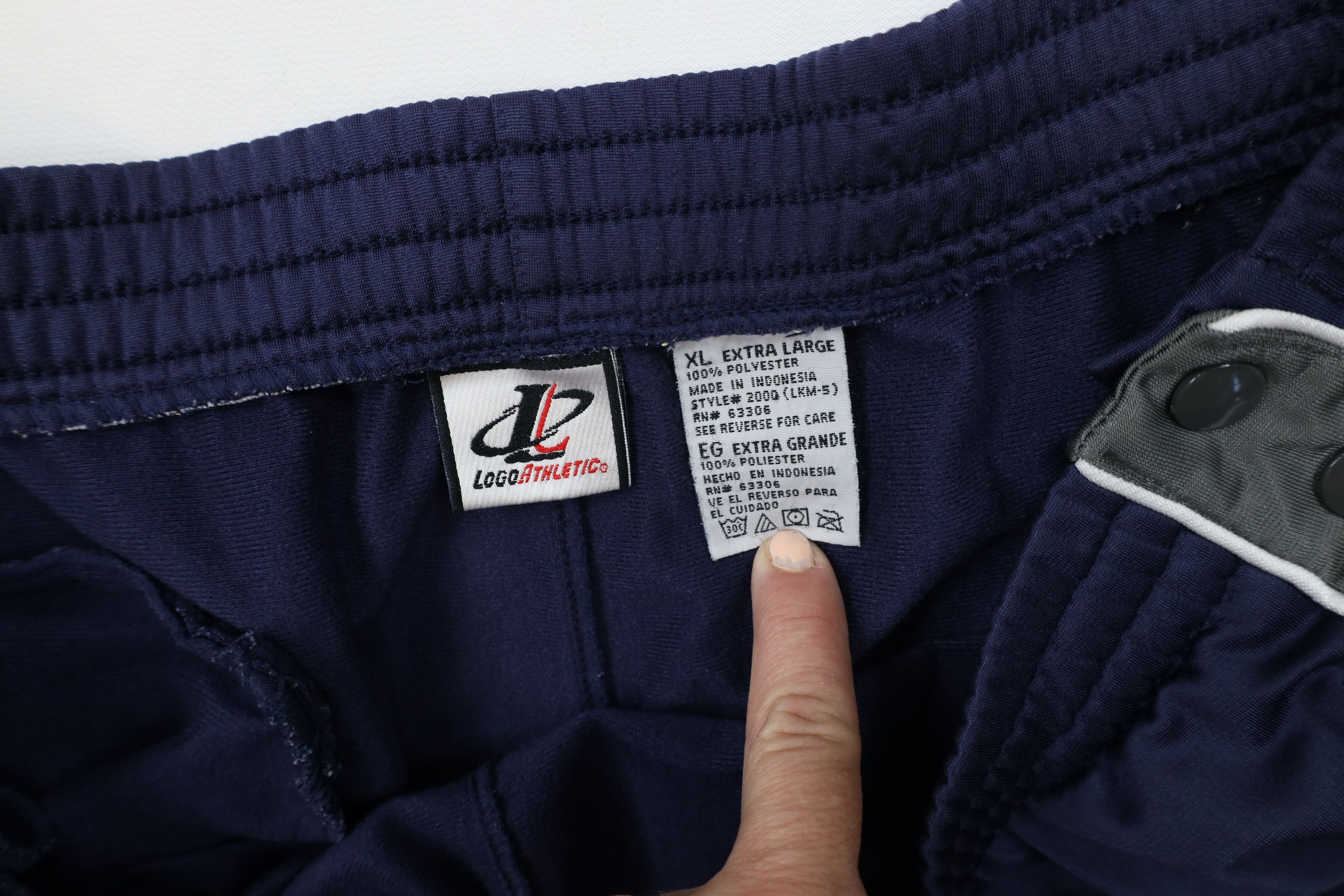 Vintage Vintage 90s Streetwear Block Tearaway Wide Leg Sweatpants Size US 38 / EU 54 - 9 Thumbnail