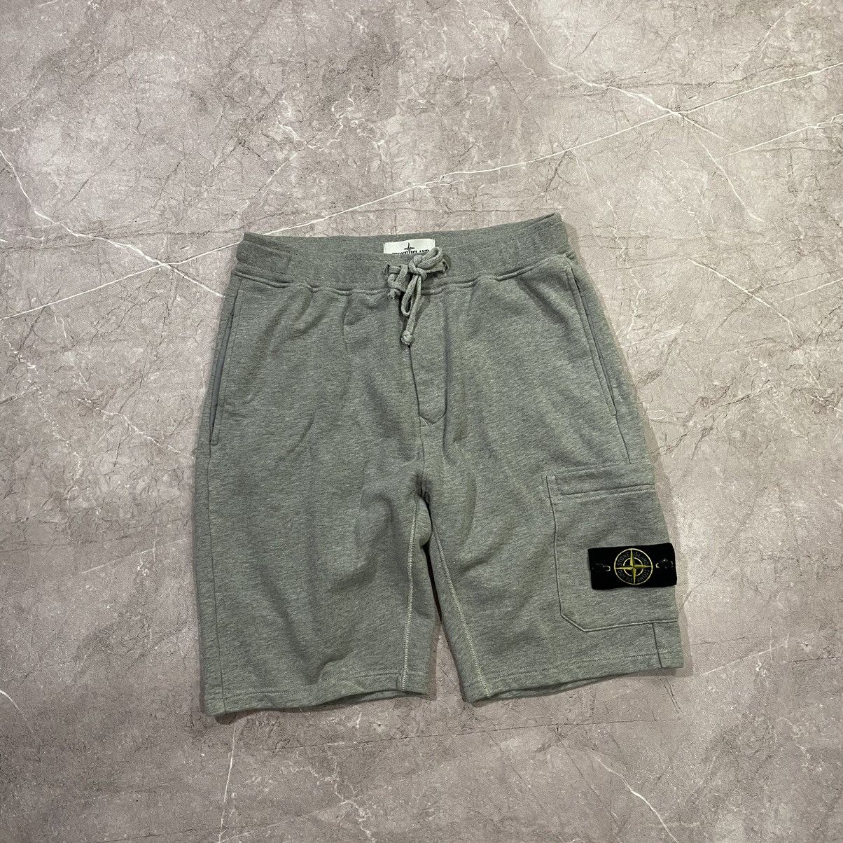 image of Massimo Osti x Stone Island Cotton Shorts With Patch 00S in Grey, Men's (Size 30)