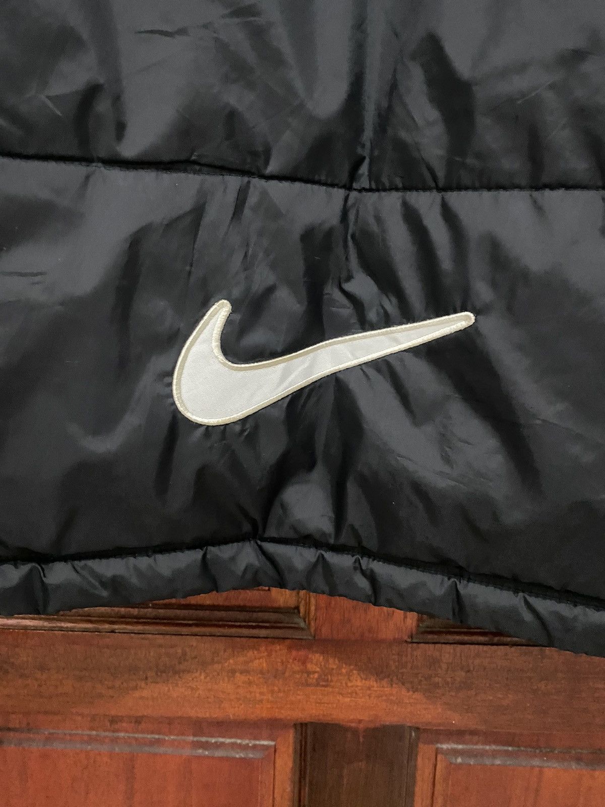 Nike Rare Nike Center Logo Swoosh Puffer Jacket Size US XL / EU 56 / 4 - 9 Thumbnail