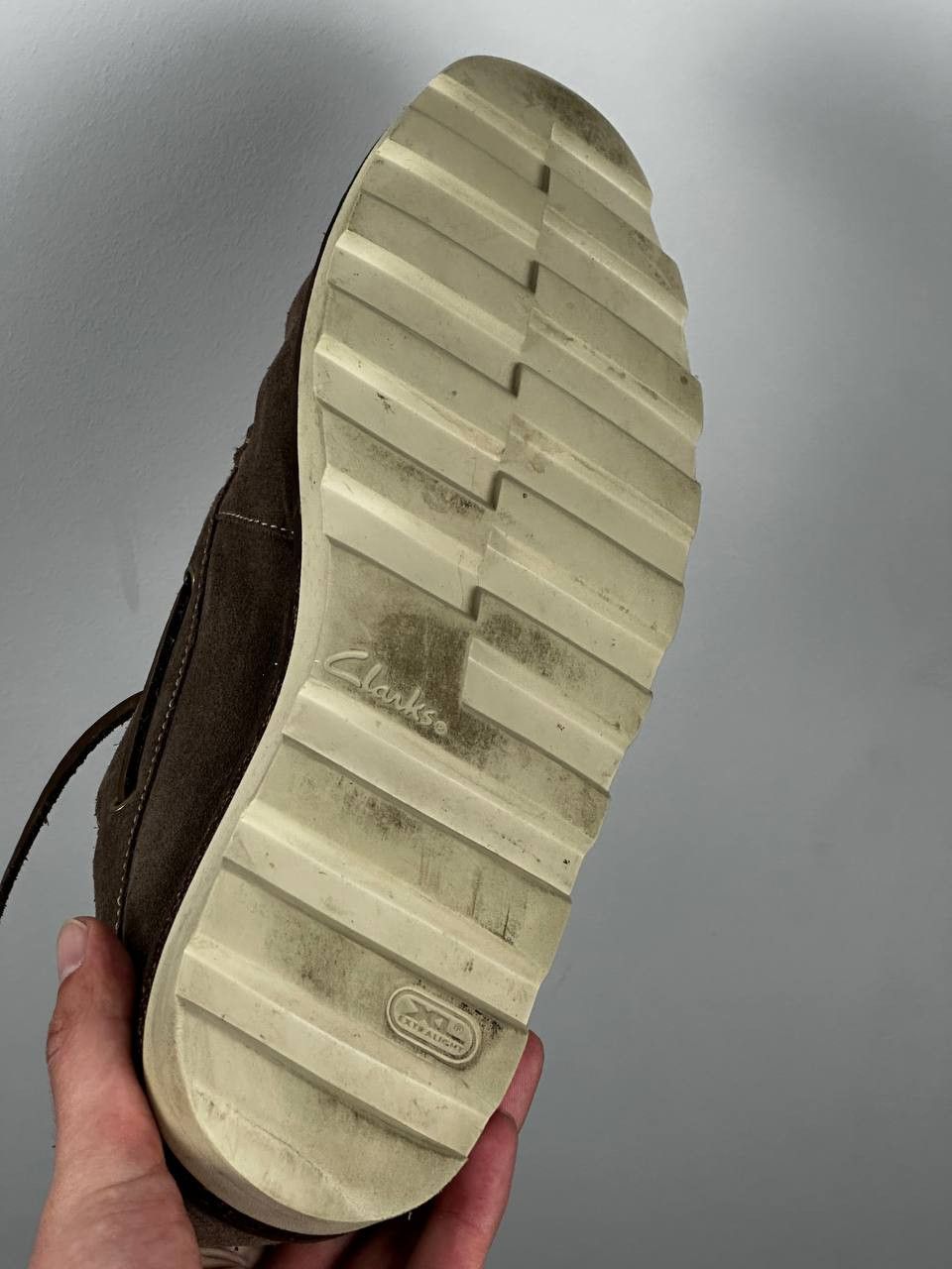 Clarks Clarks Wallabee Dakin Row Suede Beige Tan Slip Ons Size US 11.5 / EU 44-45 - 7 Thumbnail