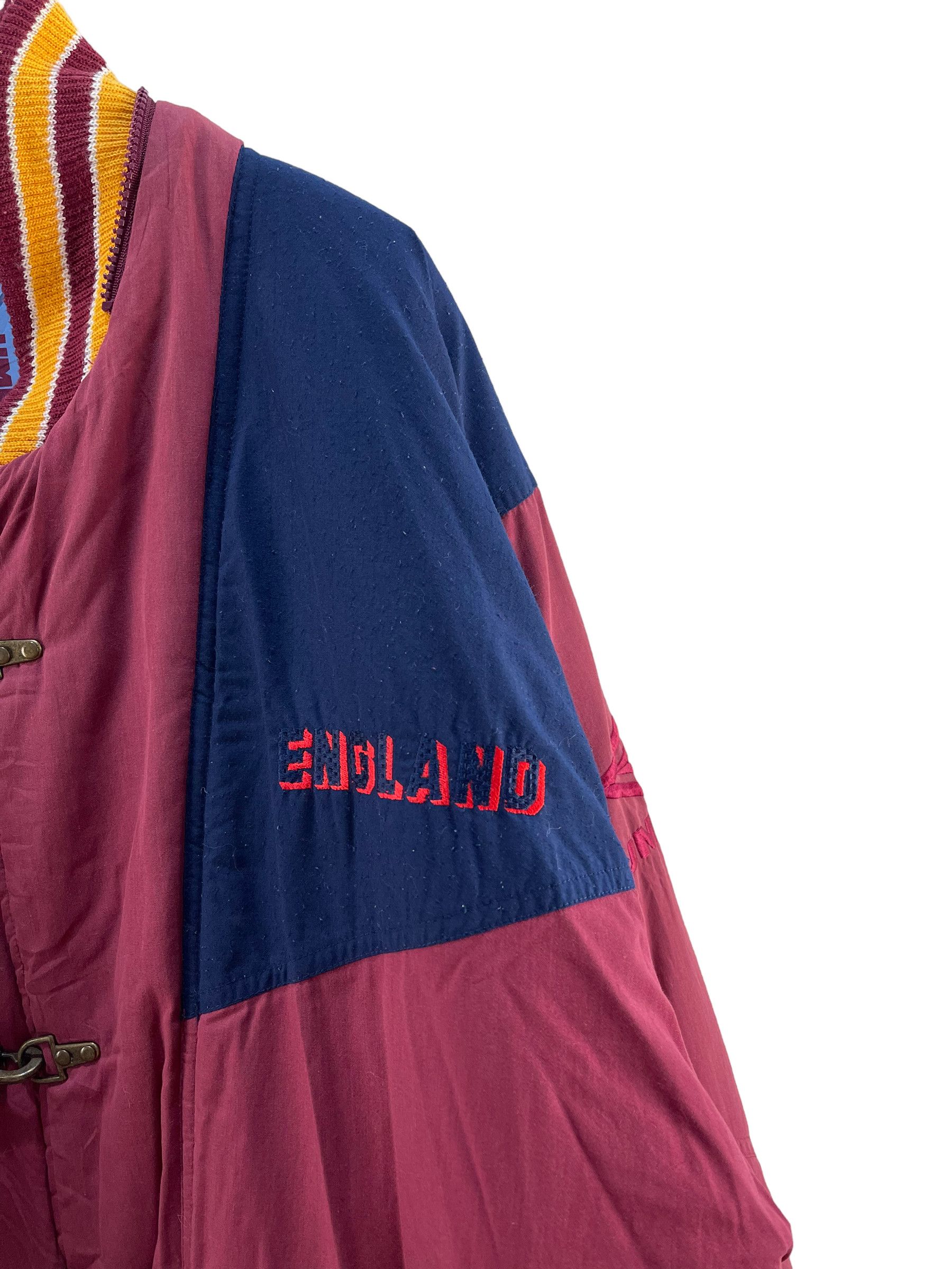 Umbro Vintage Umbro England Fireman Jacket Size US L / EU 52-54 / 3 - 11 Thumbnail