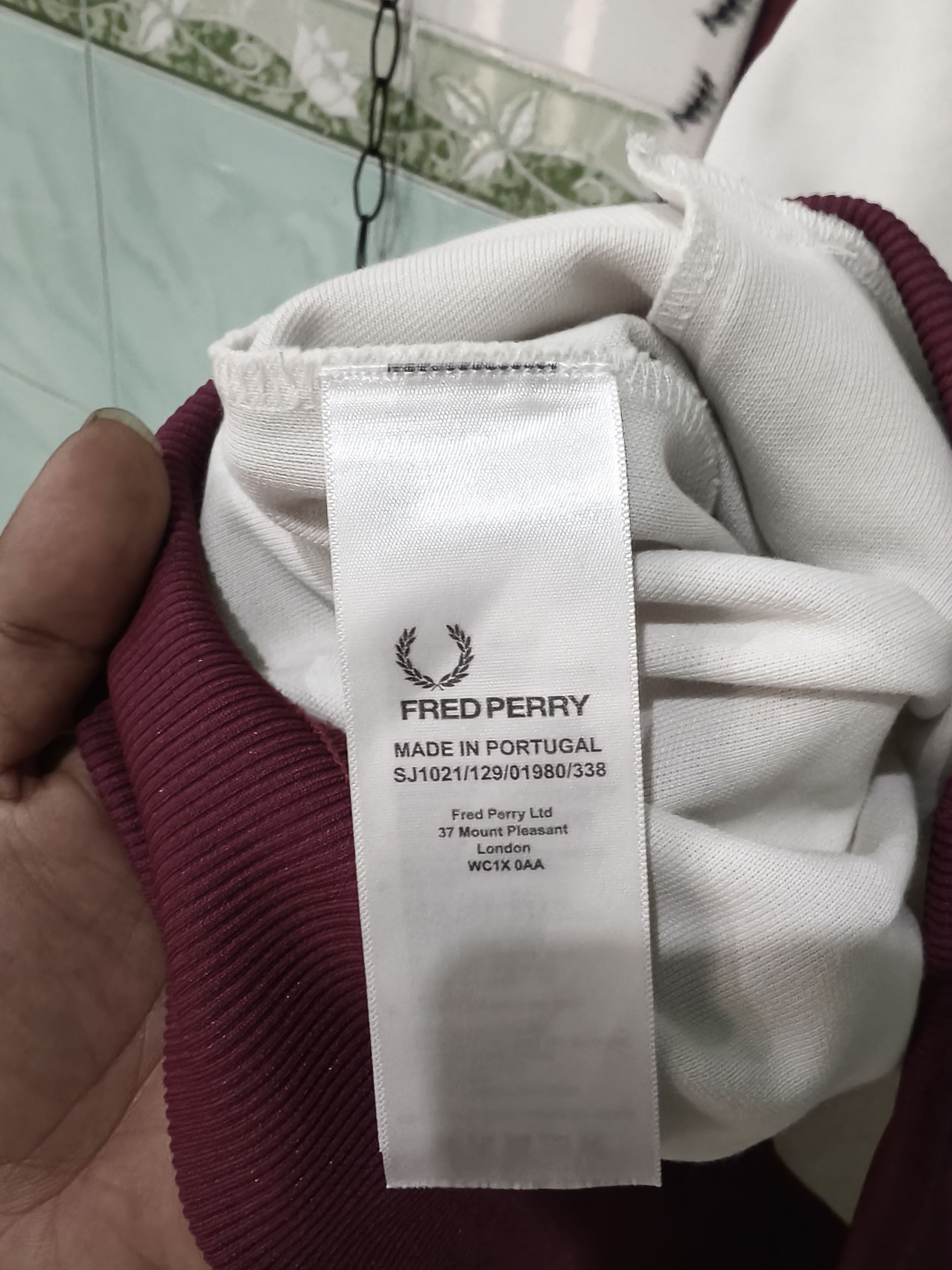 Fred Perry Tc fred perry 3 colour sj1021/129/01980/338 Size US XL / EU 56 / 4 - 5 Thumbnail