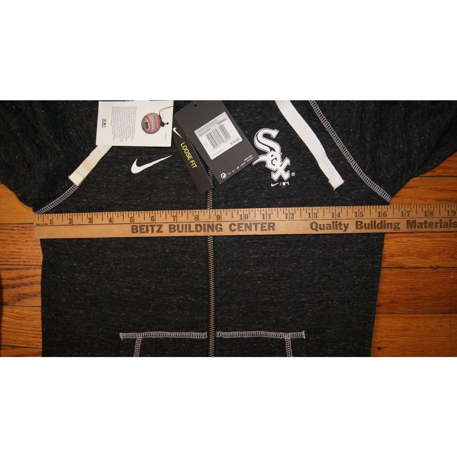 Nike NWT Chicago White Sox NIKE Loose Fit XS Zip Sweatshirt Size US XS / EU 42 / 0 - 5 Thumbnail