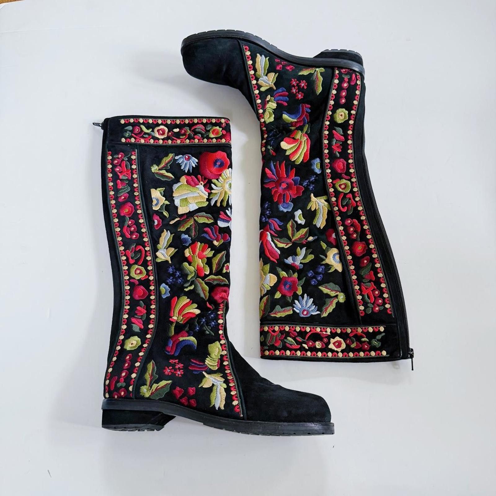 Other Warren Edwards Designer Embroidered floral boots Size US 9 / IT 39 - 1 Thumbnail