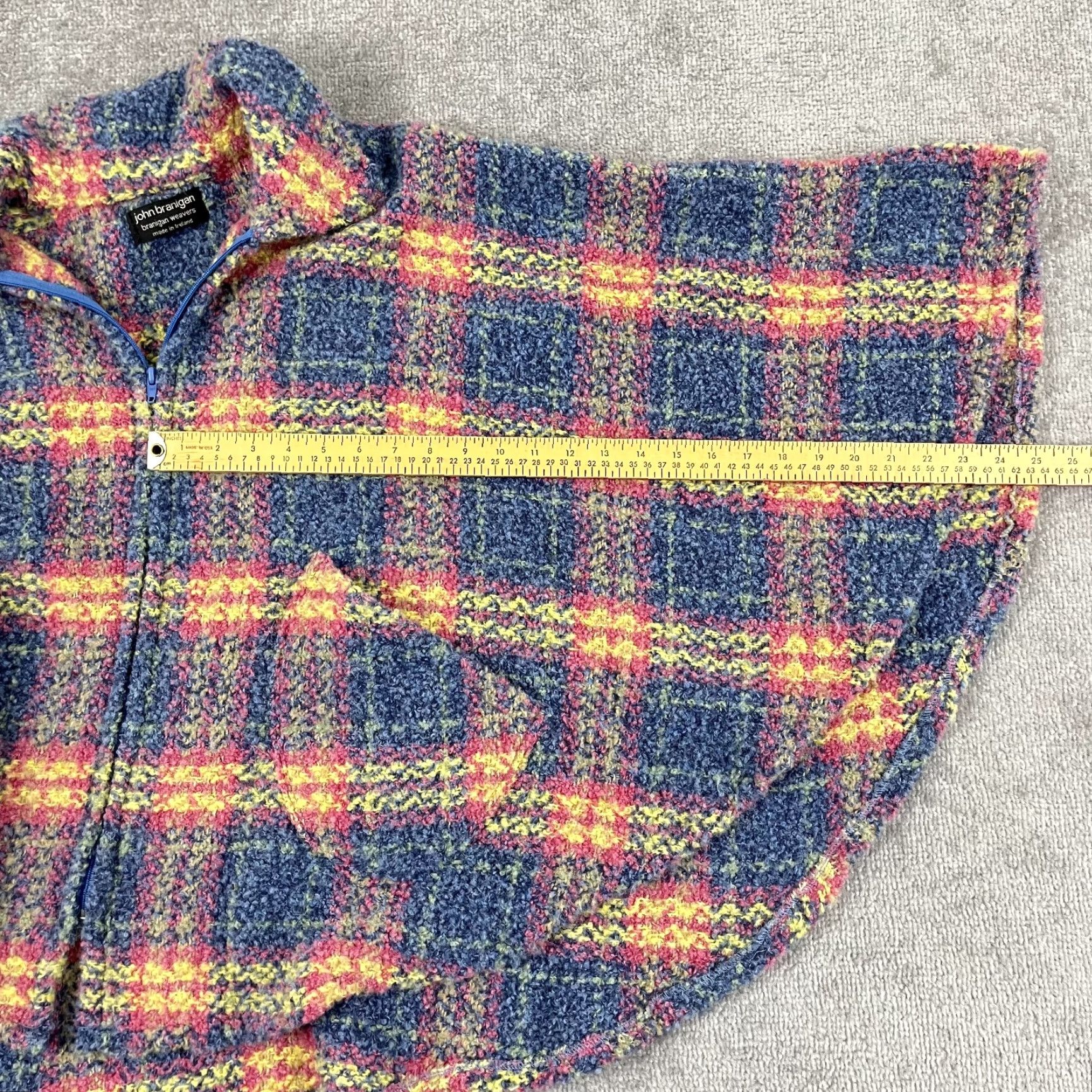 Vintage VINTAGE John Branigan Weavaers Cape Poncho Sweater Womens OS One Size Full Zip Plaid Size ONE SIZE - 5 Thumbnail