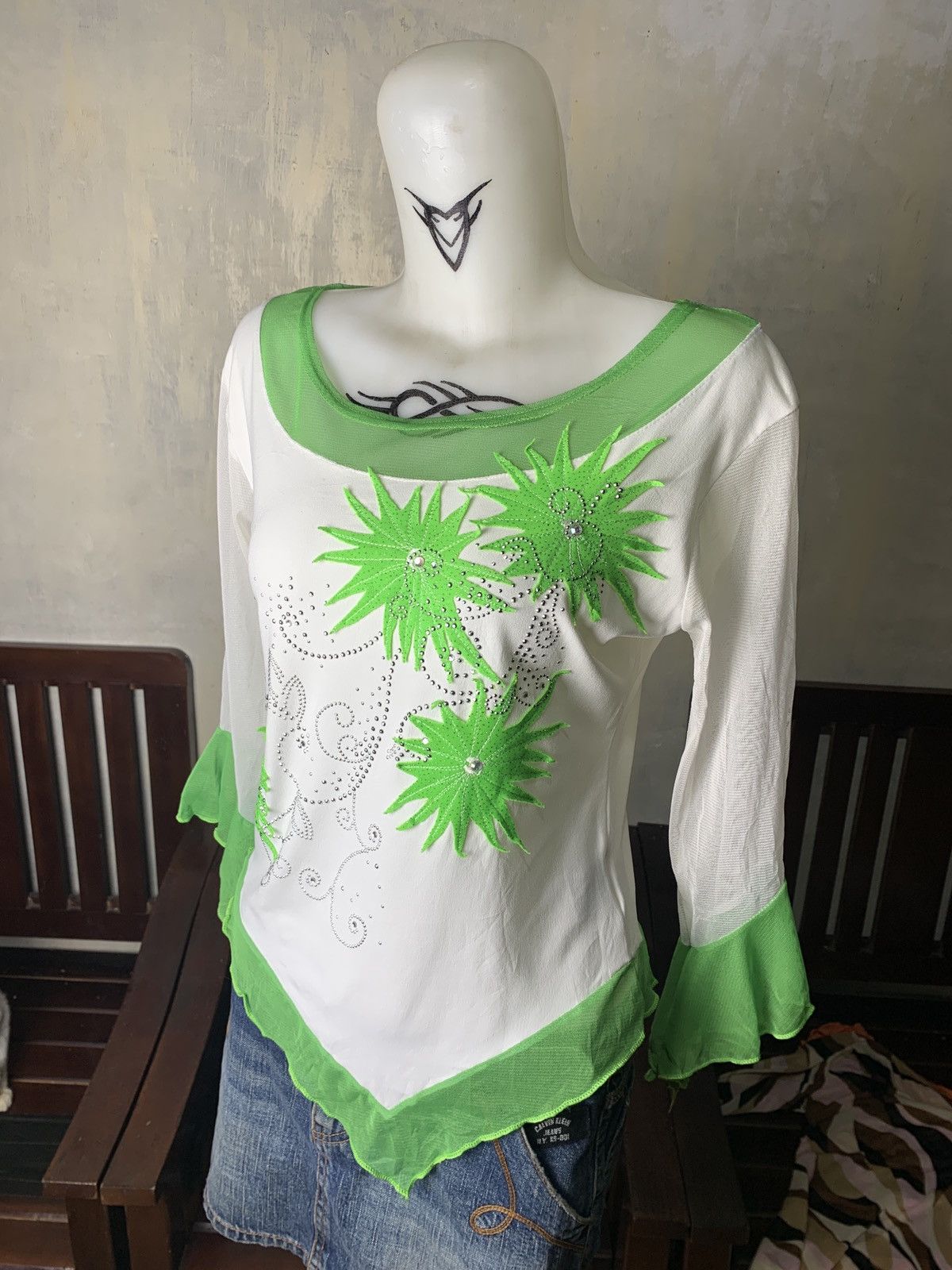 Japanese Brand y2k Four Season Japan Floral Crystals Longsleeve Mesh Top Size S / US 4 / IT 40 - 2 Thumbnail