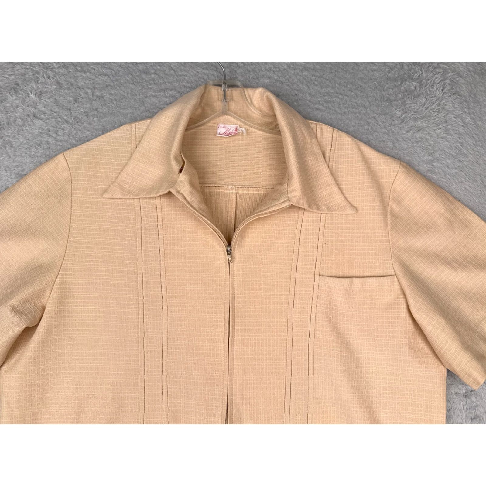 Vintage VINTAGE Mela Shirt Men Beige Short Sleeve Button-Up 3 Pocket Polyester Blend Aloha Beach Vacation XL Mens Size US XL / EU 56 / 4 - 4 Thumbnail