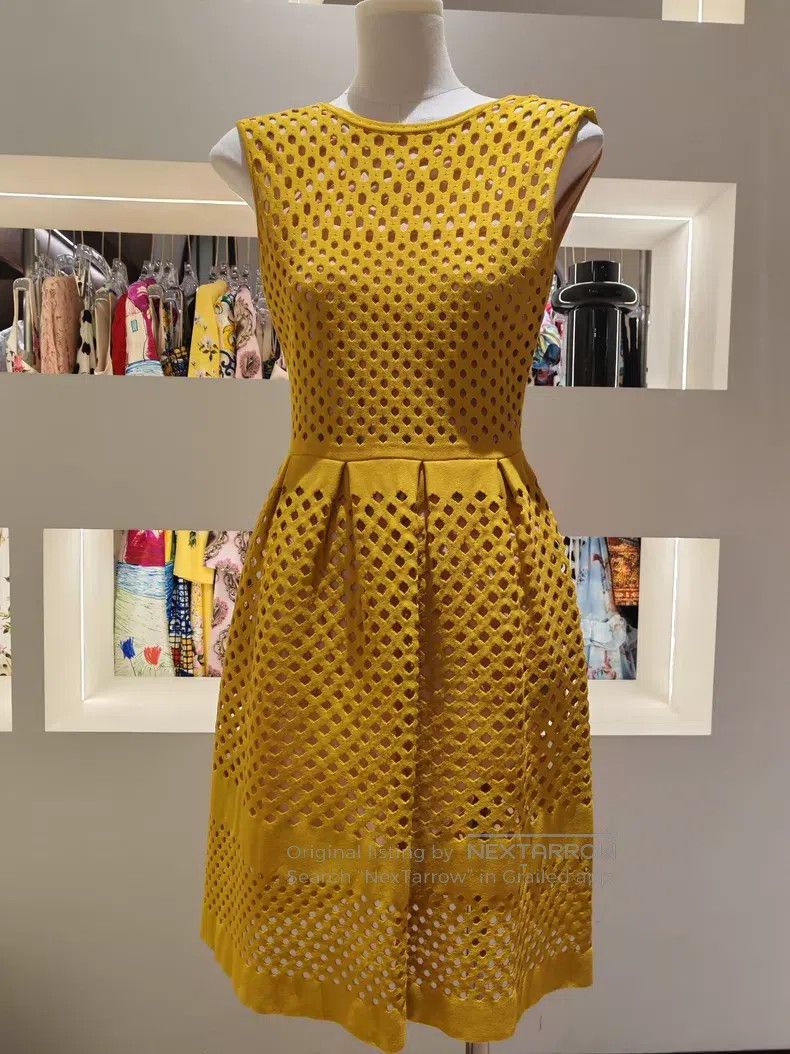 Fendi Fendi Bright Yellow Openwork Knitted Dress, Mulberry Silk Size XS / US 0-2 / IT 36-38 - 1 Thumbnail