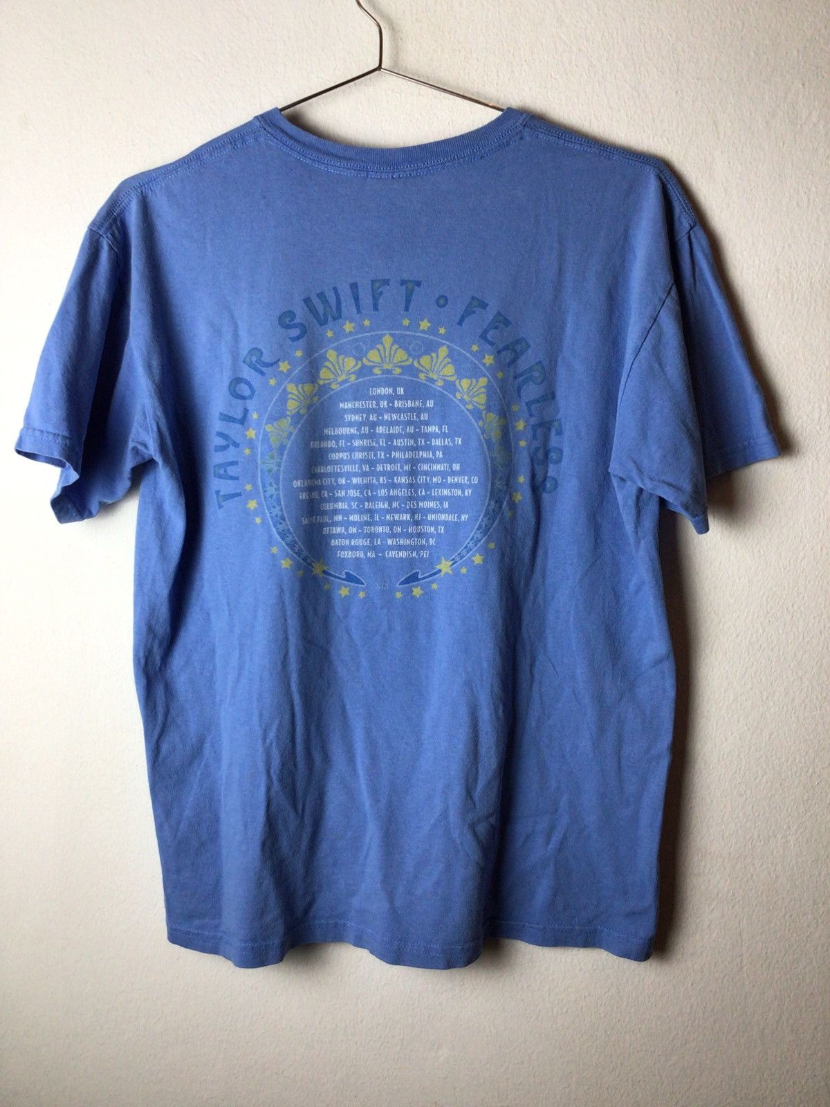 Rap Tees Taylor swift 2009 Size US M / EU 48-50 / 2 - 3 Thumbnail