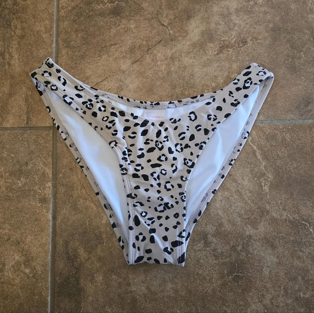 Designer Beige Black Animal XHLN Bikini Bottoms Size ONE SIZE - 1 Thumbnail
