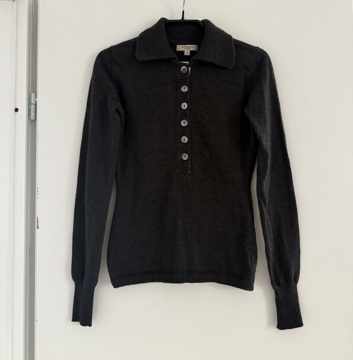 Burberry Burberry sweater Size XS / US 0-2 / IT 36-38 - 1 Thumbnail