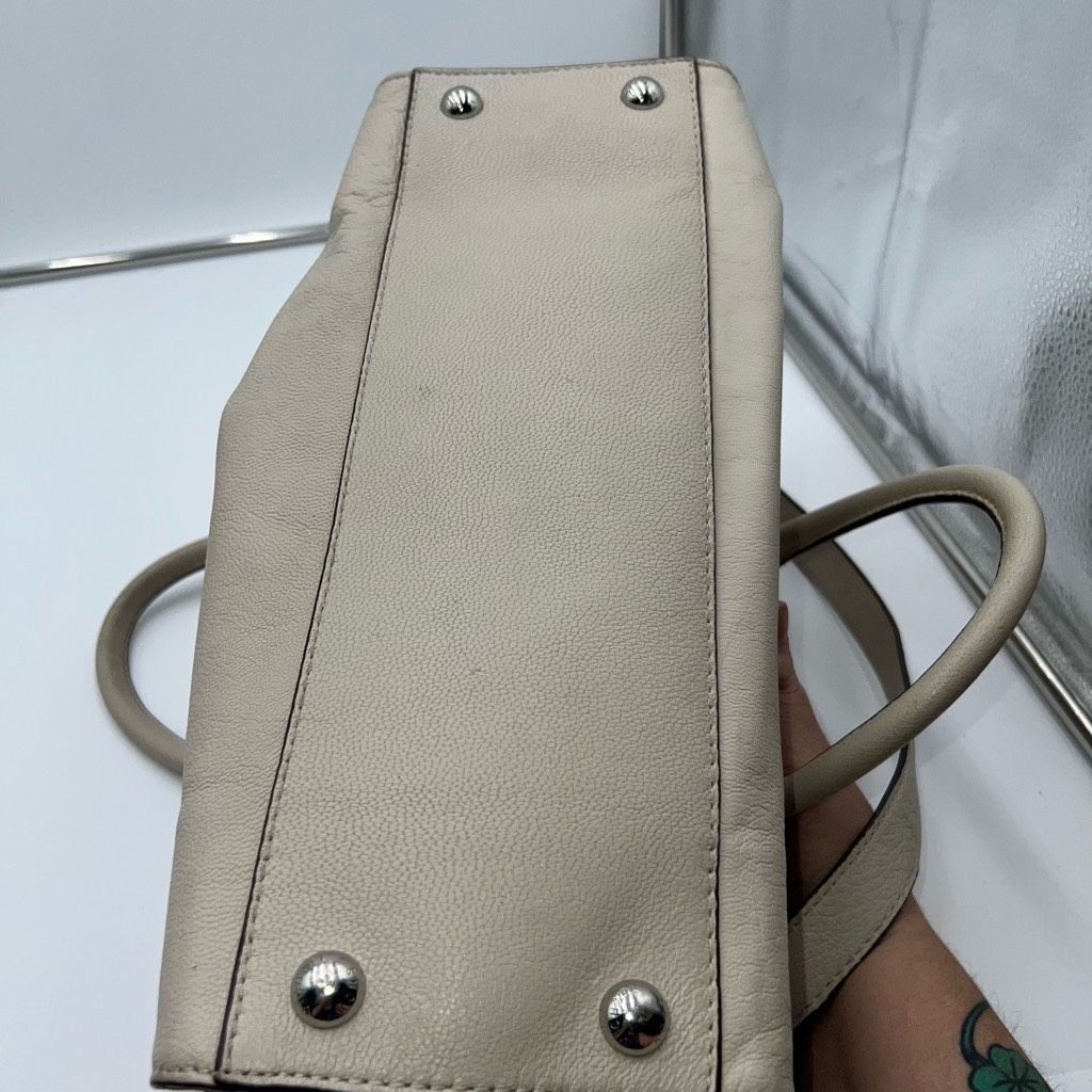 Michael Kors Michael Kors Hamilton Bag In Clay with Silver Hardware Lock Size ONE SIZE - 16 Thumbnail