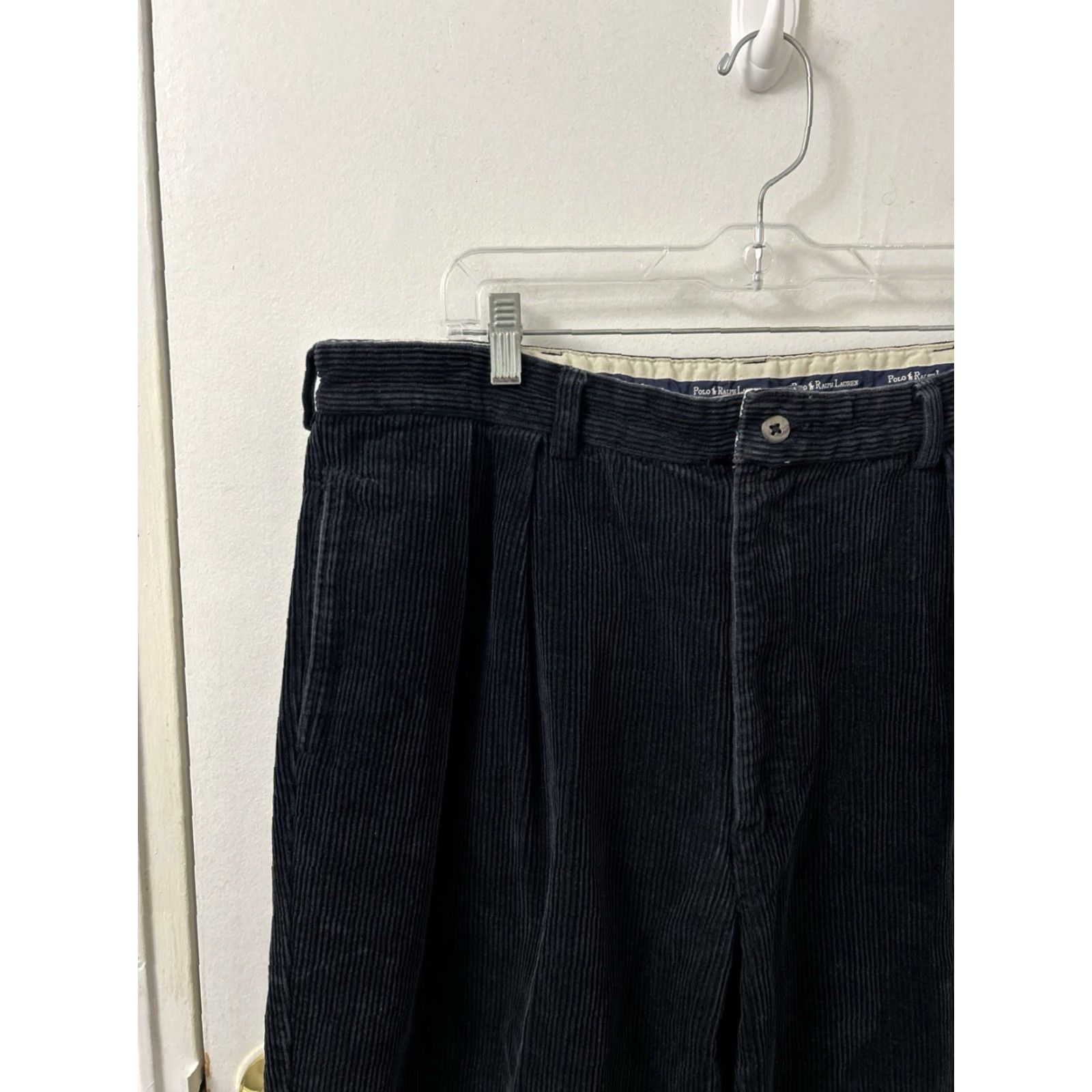 Polo Ralph Lauren VTG Polo Ralph Lauren Andrew Corduroy Pants Mens 40x30 Navy Pleated Trousers Size US L / EU 52-54 / 3 - 4 Thumbnail