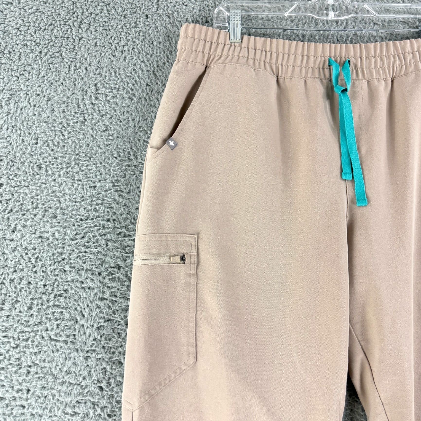 Vintage Figs Zamora Jogger Scrub Pant Womens XL Beige Pull On Pockets Drawstring Size 40" / US 18 - 2 Thumbnail