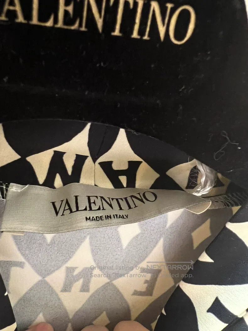 Valentino Valentino coat Size M / US 6-8 / IT 42-44 - 2 Thumbnail