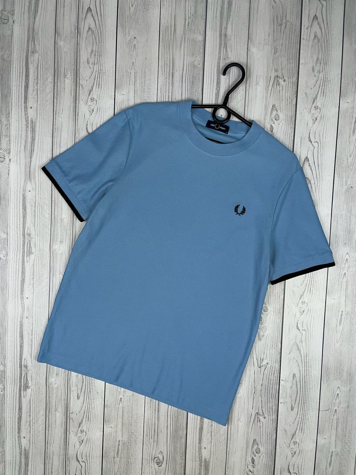 Vintage Fred Perry shirt logo casual size M blue