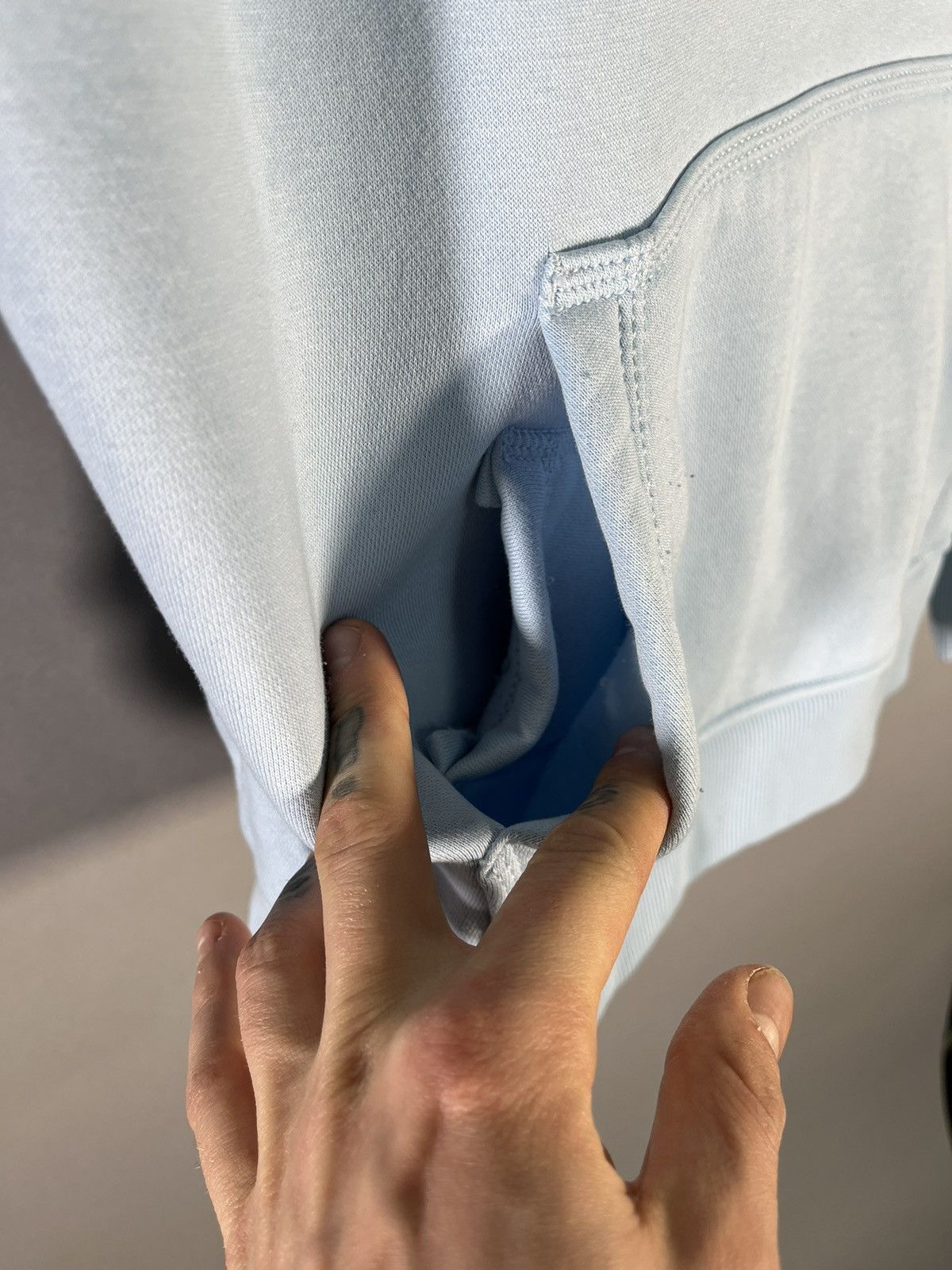 Carhartt × Carhartt Wip Light Blue Faded Carhartt Hoodie Size M / US 6-8 / IT 42-44 - 4 Thumbnail