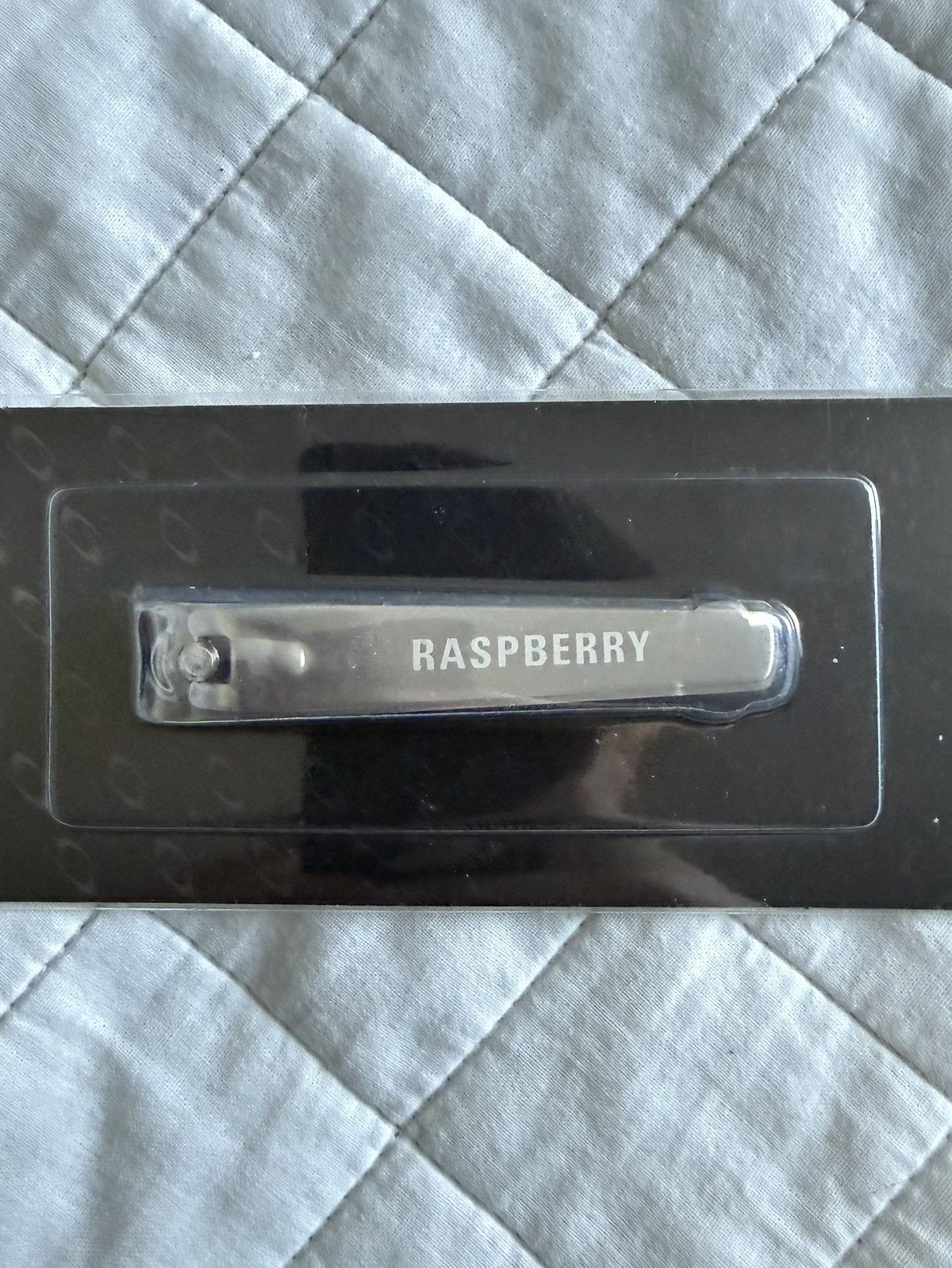 The GV Gallery GV Gallery Raspberry Nail Clippers Size ONE SIZE - 3 Thumbnail