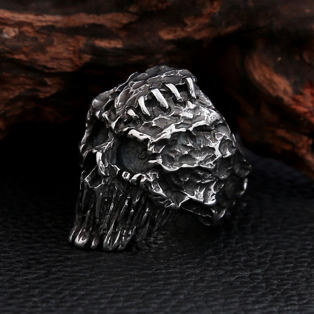 Vintage Black Skull Ring For Men Size ONE SIZE - 3 Thumbnail