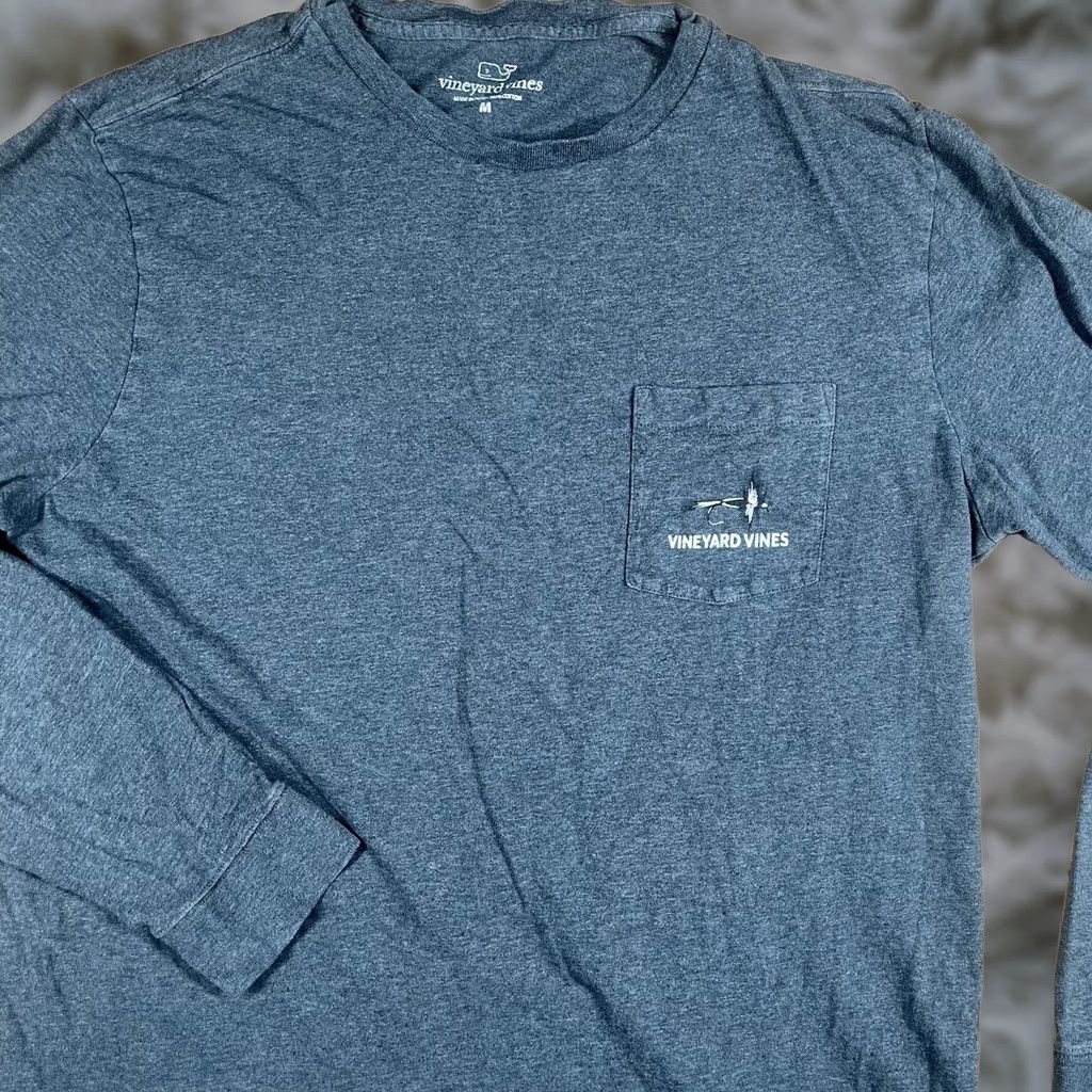 Vineyard Vines Vineyard Vines Long Sleeve T Shirt Mens M Medium Gray Crew Neck Front Pocket Shirt Mens M Gray 90s? Size US M / EU 48-50 / 2 - 1 Thumbnail