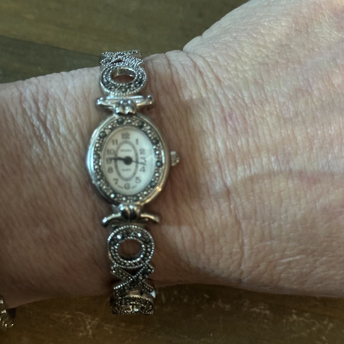 Other × Vintage Vintage Gruen marcasite hugs and kisses watch Size ONE SIZE - 5 Thumbnail