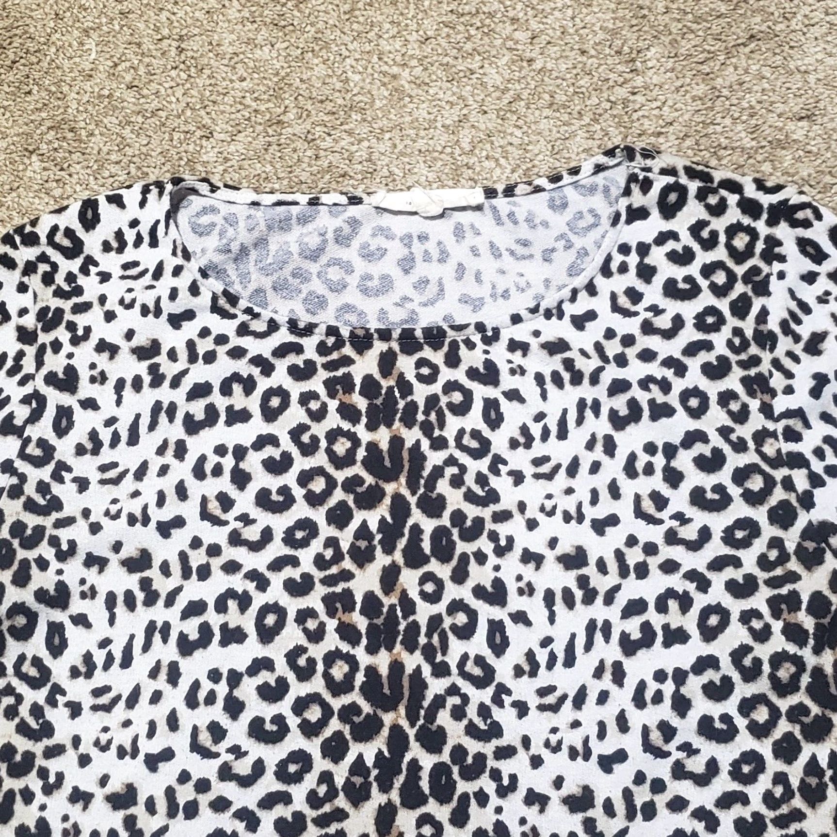 Vintage Above and Beyond Shirt Leopard Print Grommets Sleeve Adult Women's M Medium Size M / US 6-8 / IT 42-44 - 2 Thumbnail