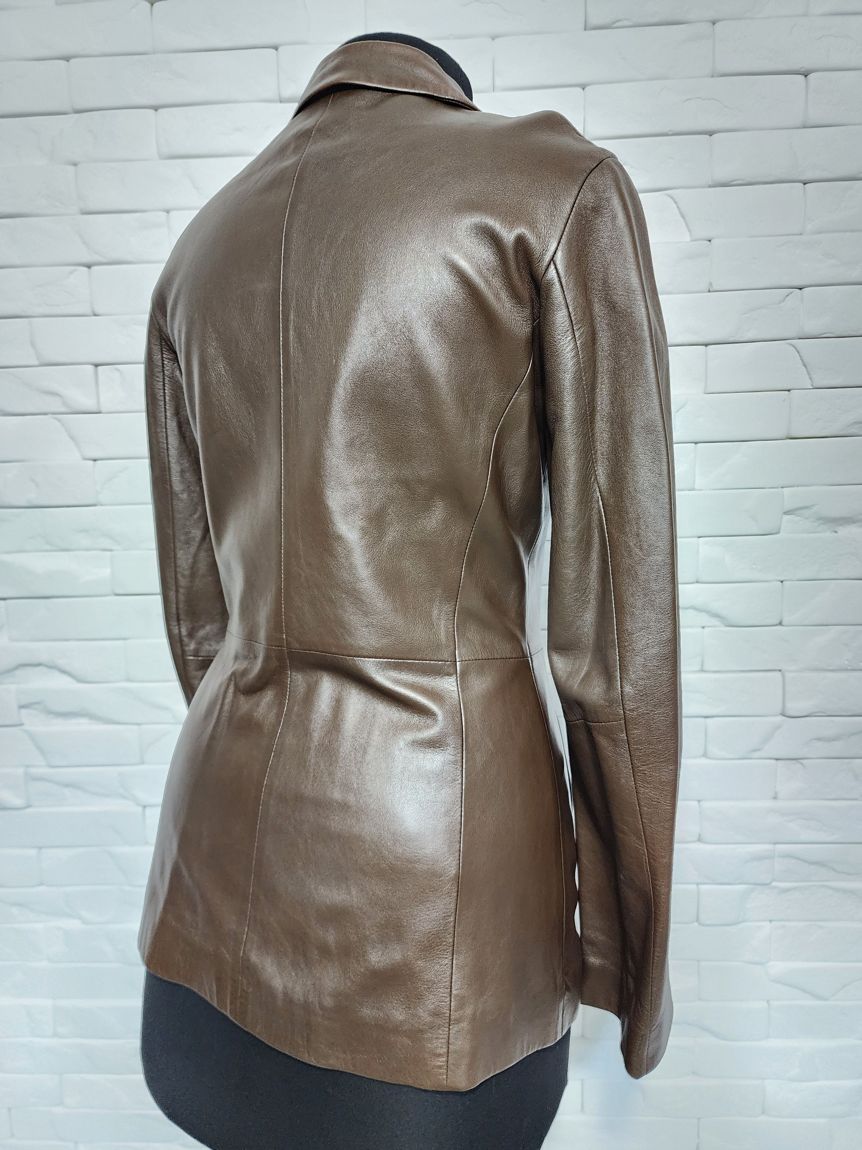 Hugo Boss Vintage Brown Leather Jacket: Women's Zip-Up Sportswear Size M / US 6-8 / IT 42-44 - 5 Thumbnail