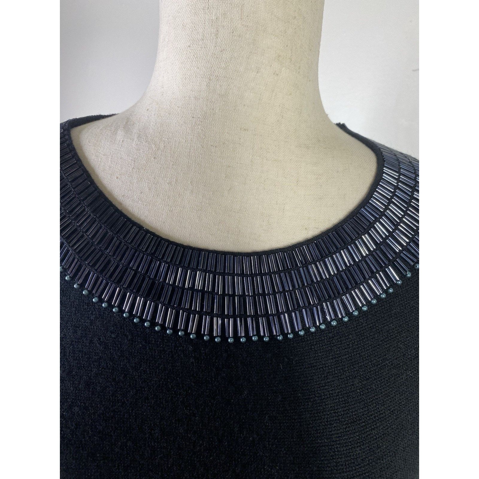 Boden Boden Sweater Black Sequin Wool Crewneck Sweater 6US 10 UK Size M / US 6-8 / IT 42-44 - 5 Thumbnail