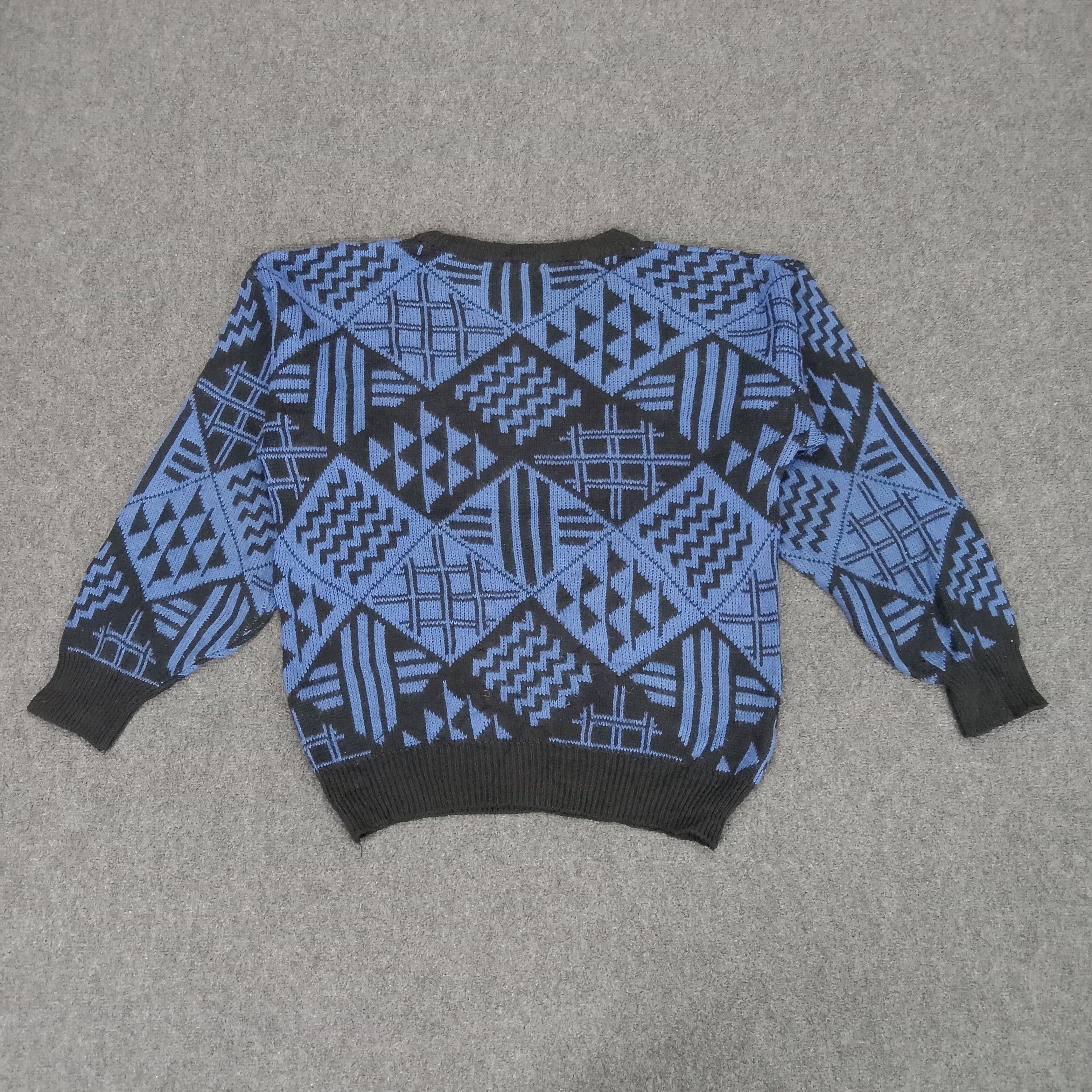 Vintage Dundas Japanese Brand Pattern Art Knitwear Sweater Size US L / EU 52-54 / 3 - 4 Thumbnail