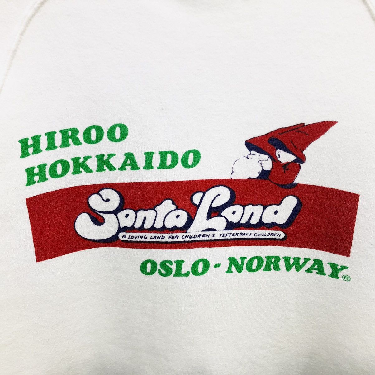 Vintage Vintage santa land christmas sweatshirt extremely rare Size US S / EU 44-46 / 1 - 4 Thumbnail